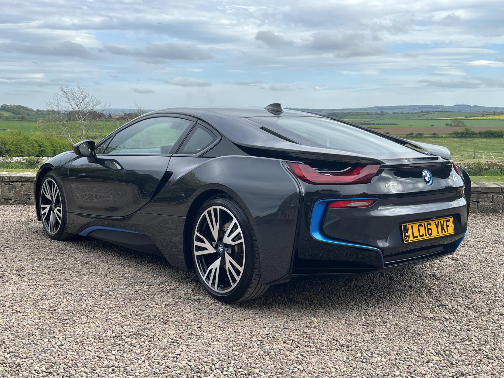 BMW i8 1.5 7.1kWh Coupe 2dr Petrol Plug-in Hybrid Auto 4WD Euro 6 (s/s) (362 ps)