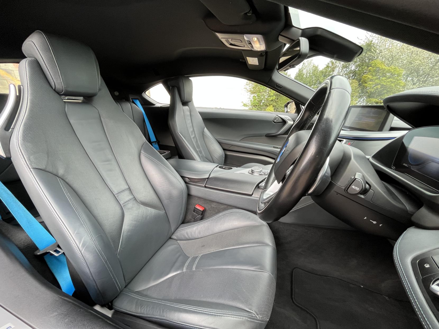 BMW i8 1.5 7.1kWh Coupe 2dr Petrol Plug-in Hybrid Auto 4WD Euro 6 (s/s) (362 ps)