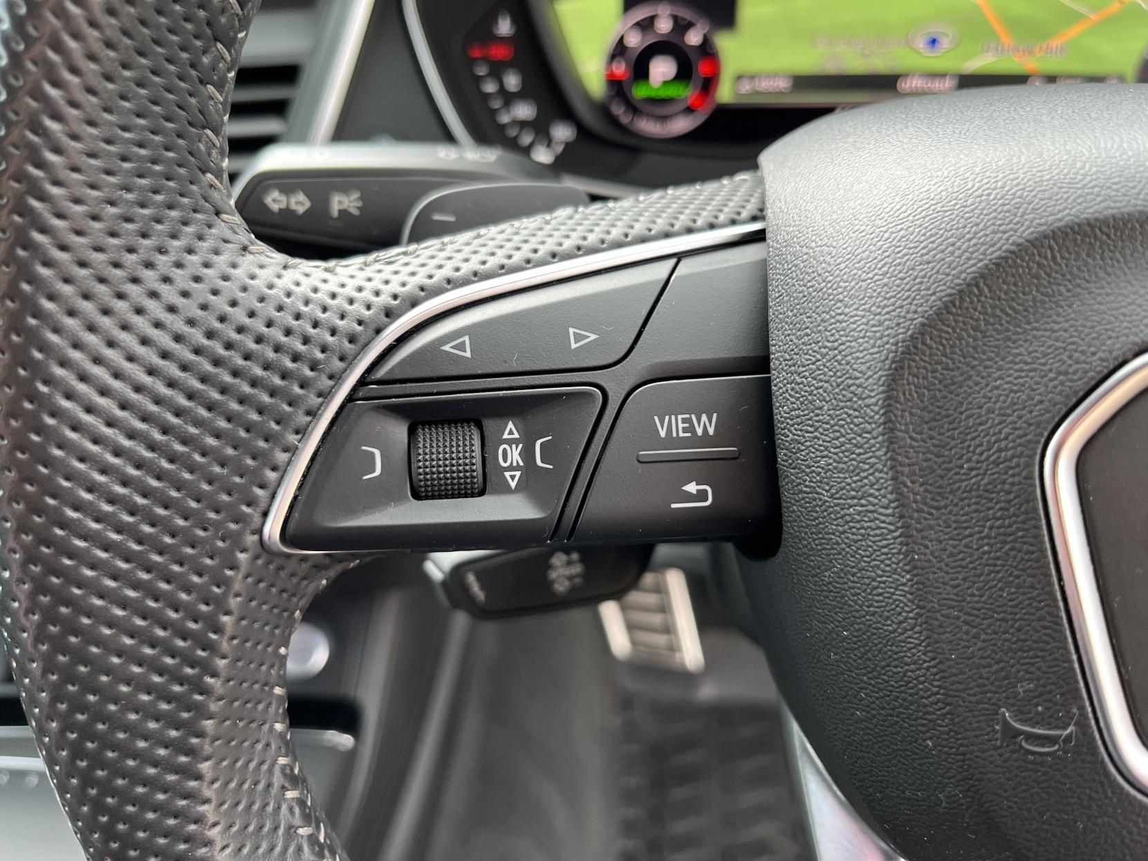 Audi Q5 2.0 TDI 40 Black Edition SUV 5dr Diesel S Tronic quattro Euro 6 (s/s) (190 ps)