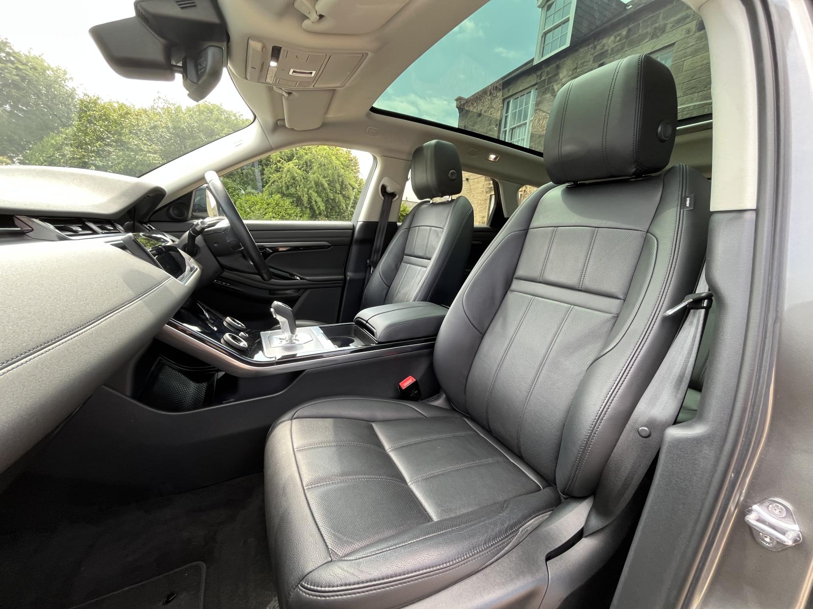 Land Rover Range Rover Evoque 2.0 D180 SE SUV 5dr Diesel Auto 4WD Euro 6 (s/s) (180 ps)