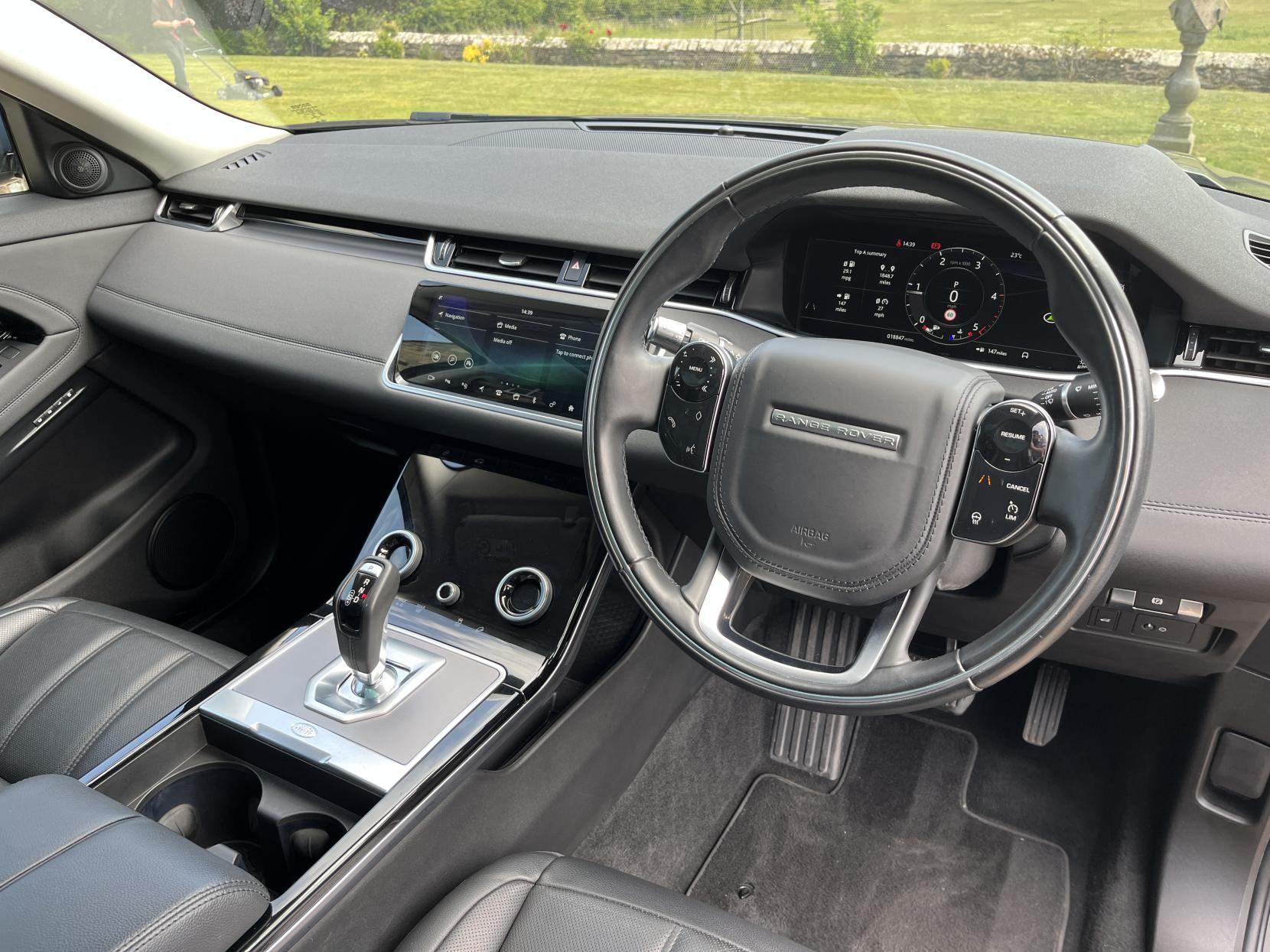 Land Rover Range Rover Evoque 2.0 D180 SE SUV 5dr Diesel Auto 4WD Euro 6 (s/s) (180 ps)