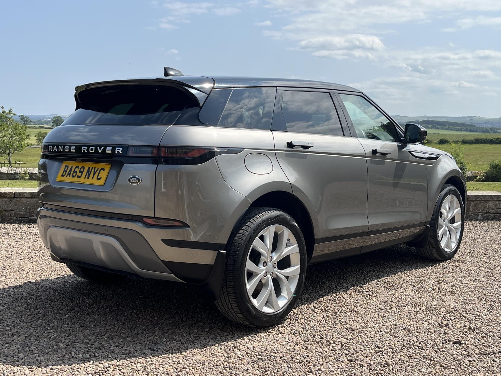 Land Rover Range Rover Evoque 2.0 D180 SE SUV 5dr Diesel Auto 4WD Euro 6 (s/s) (180 ps)