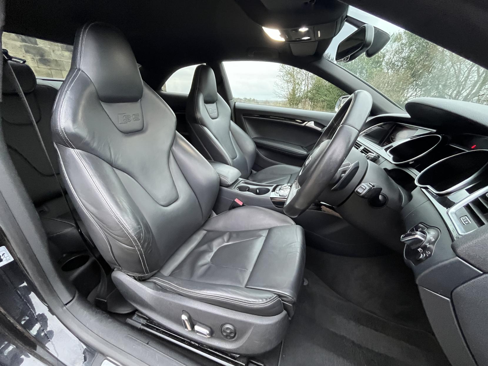 Audi S5 3.0 TFSI V6 Black Edition Coupe 2dr Petrol S Tronic quattro Euro 5 (s/s) (333 ps)