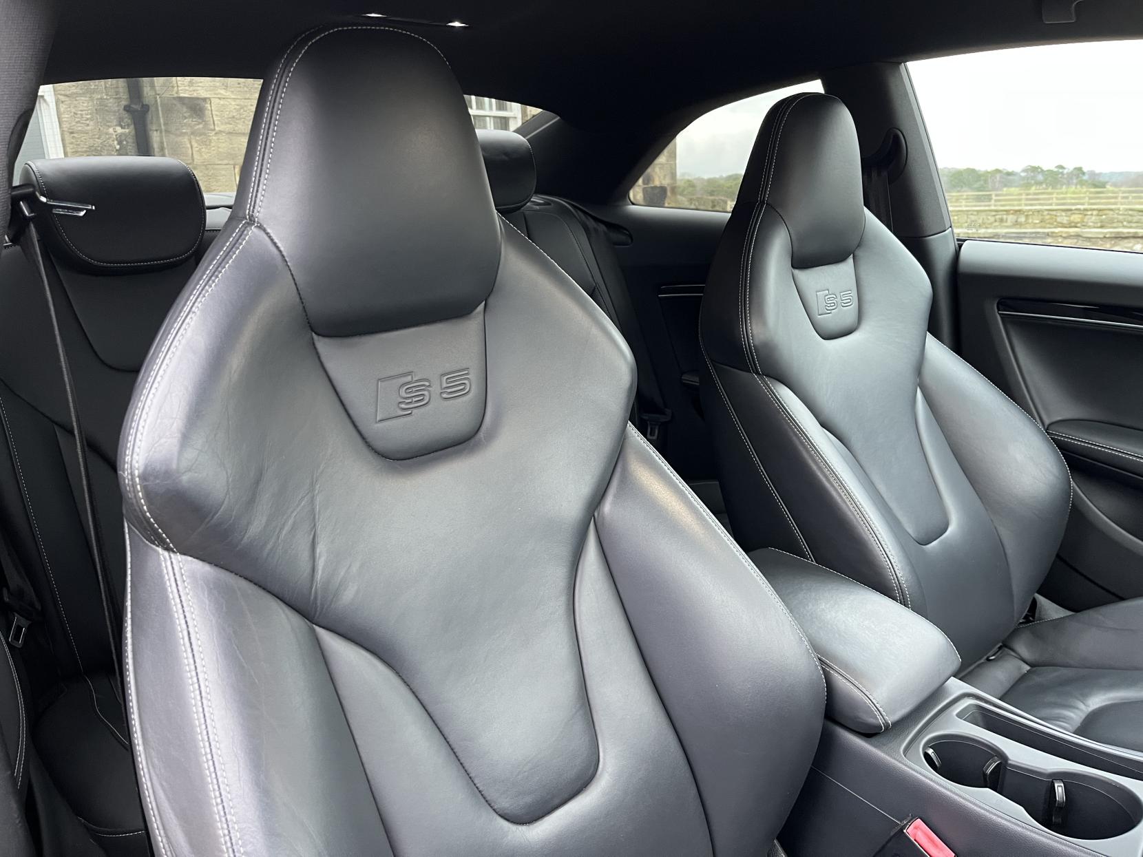 Audi S5 3.0 TFSI V6 Black Edition Coupe 2dr Petrol S Tronic quattro Euro 5 (s/s) (333 ps)