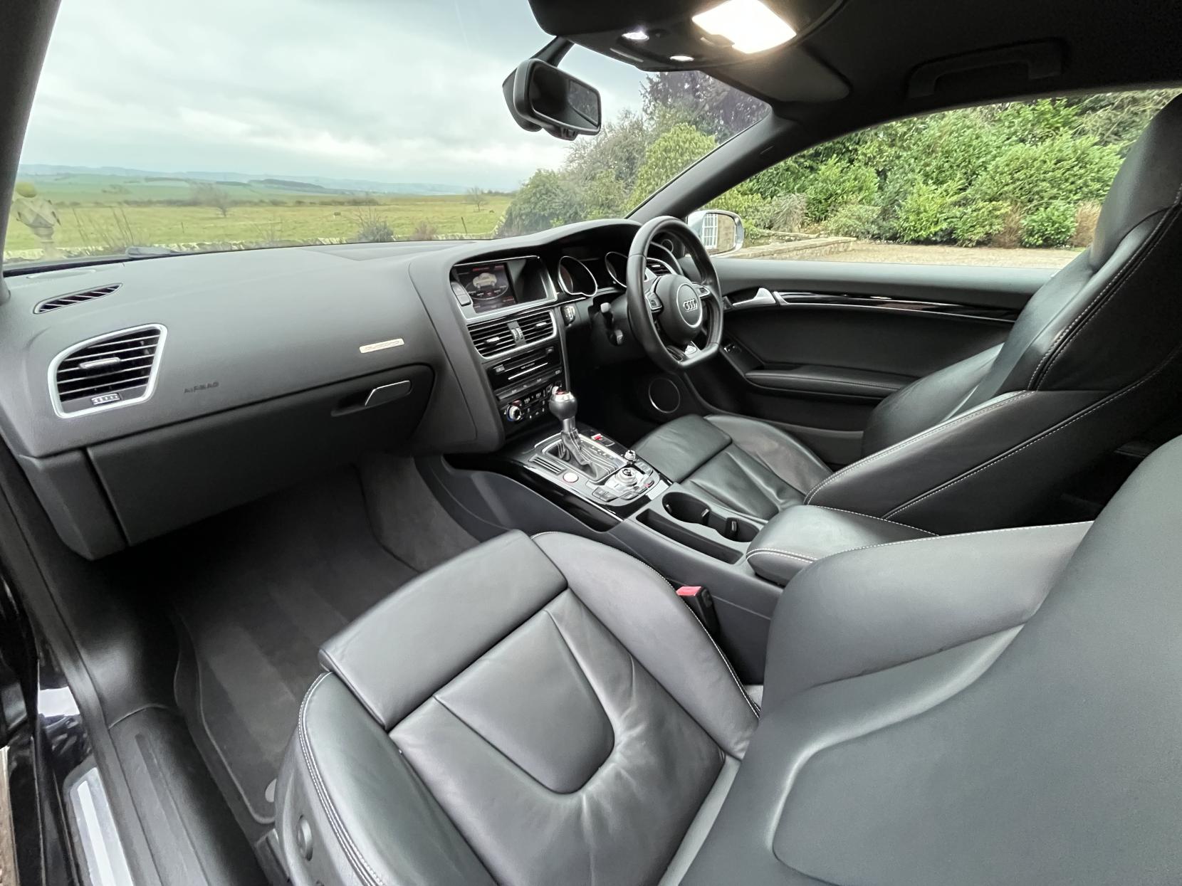 Audi S5 3.0 TFSI V6 Black Edition Coupe 2dr Petrol S Tronic quattro Euro 5 (s/s) (333 ps)