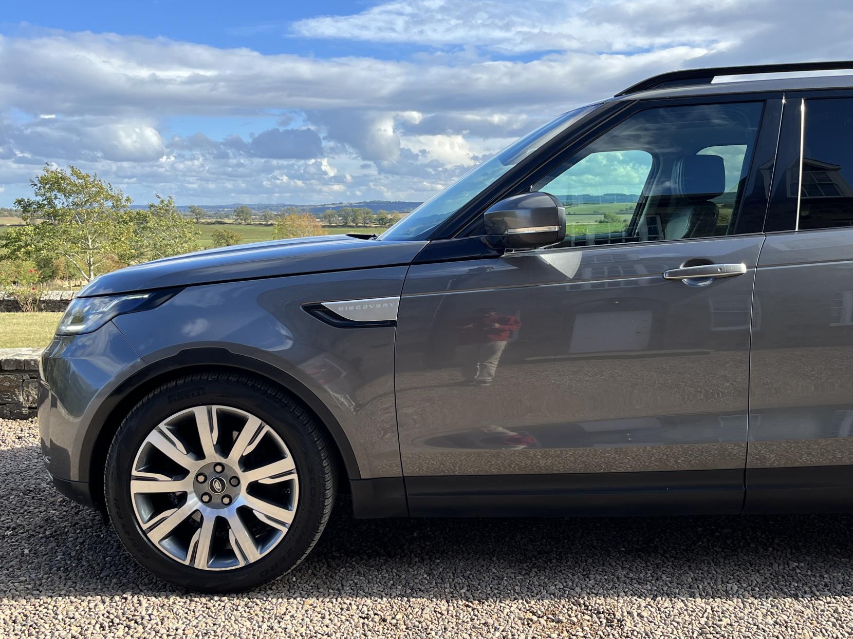 Land Rover Discovery 3.0 TD V6 HSE Luxury SUV 5dr Diesel Auto 4WD Euro 6 (s/s) (258 ps)