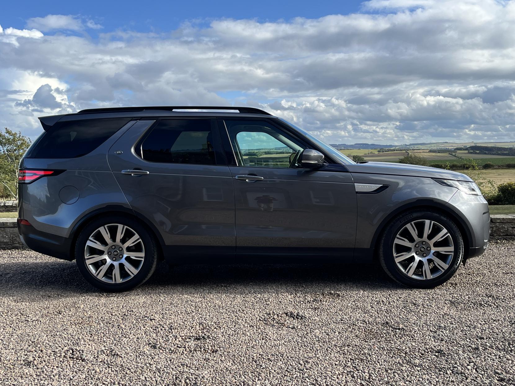 Land Rover Discovery 3.0 TD V6 HSE Luxury SUV 5dr Diesel Auto 4WD Euro 6 (s/s) (258 ps)