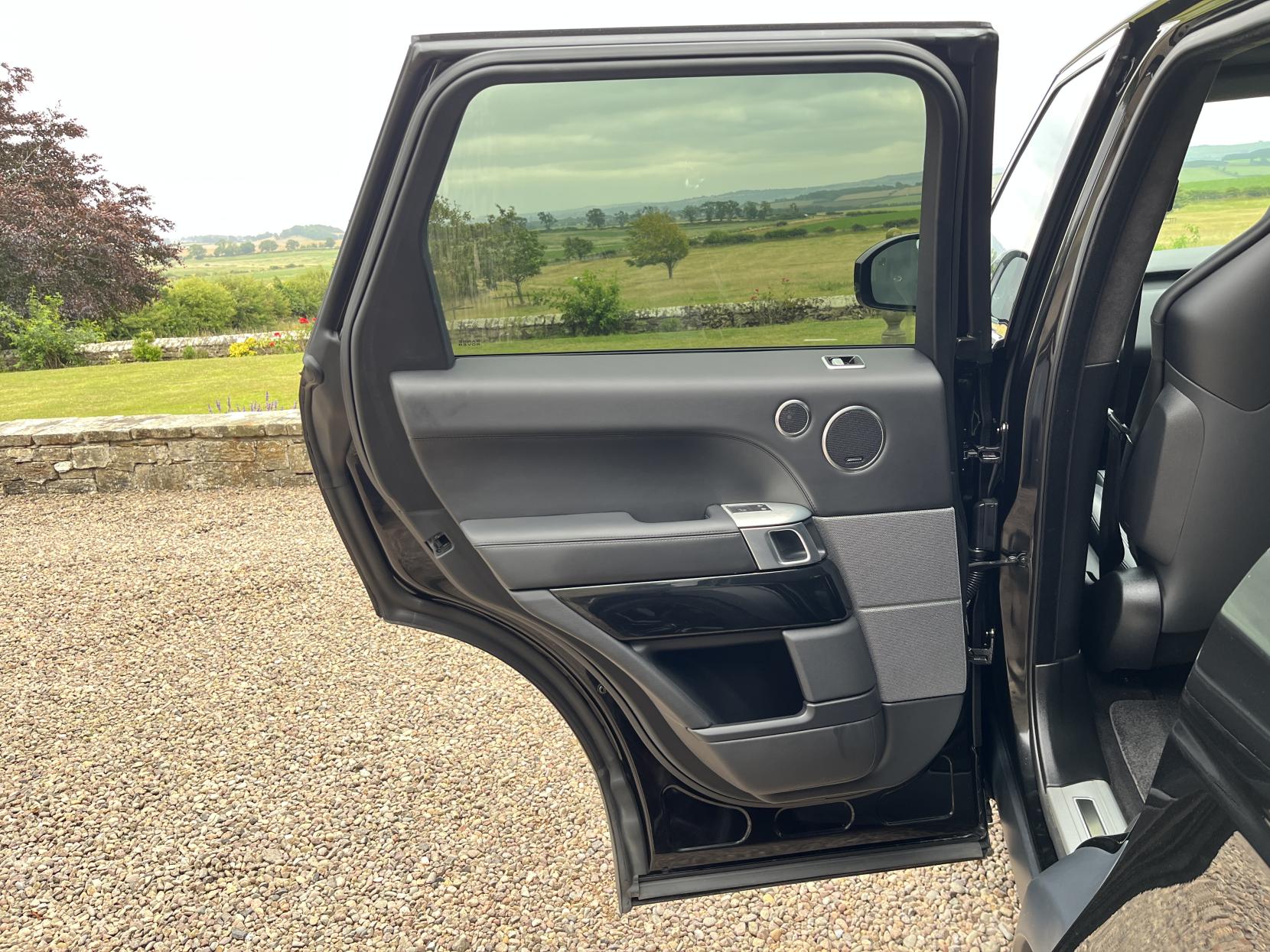 Land Rover Range Rover Sport 5.0 P575 V8 GPF SVR SUV 5dr Petrol Auto 4WD Euro 6 (s/s) (575 ps)