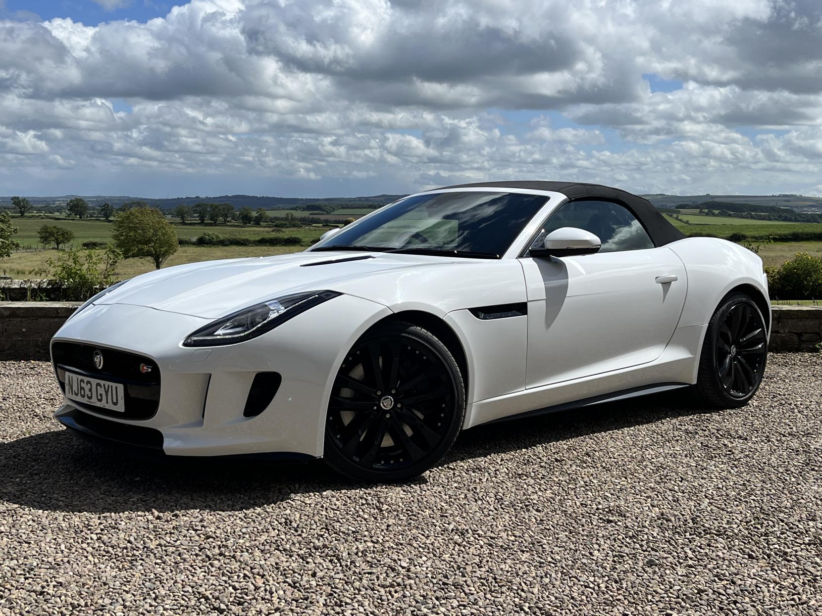 Jaguar F-Type 5.0 V8 S Convertible 2dr Petrol Auto Euro 5 (s/s) (495 ps)