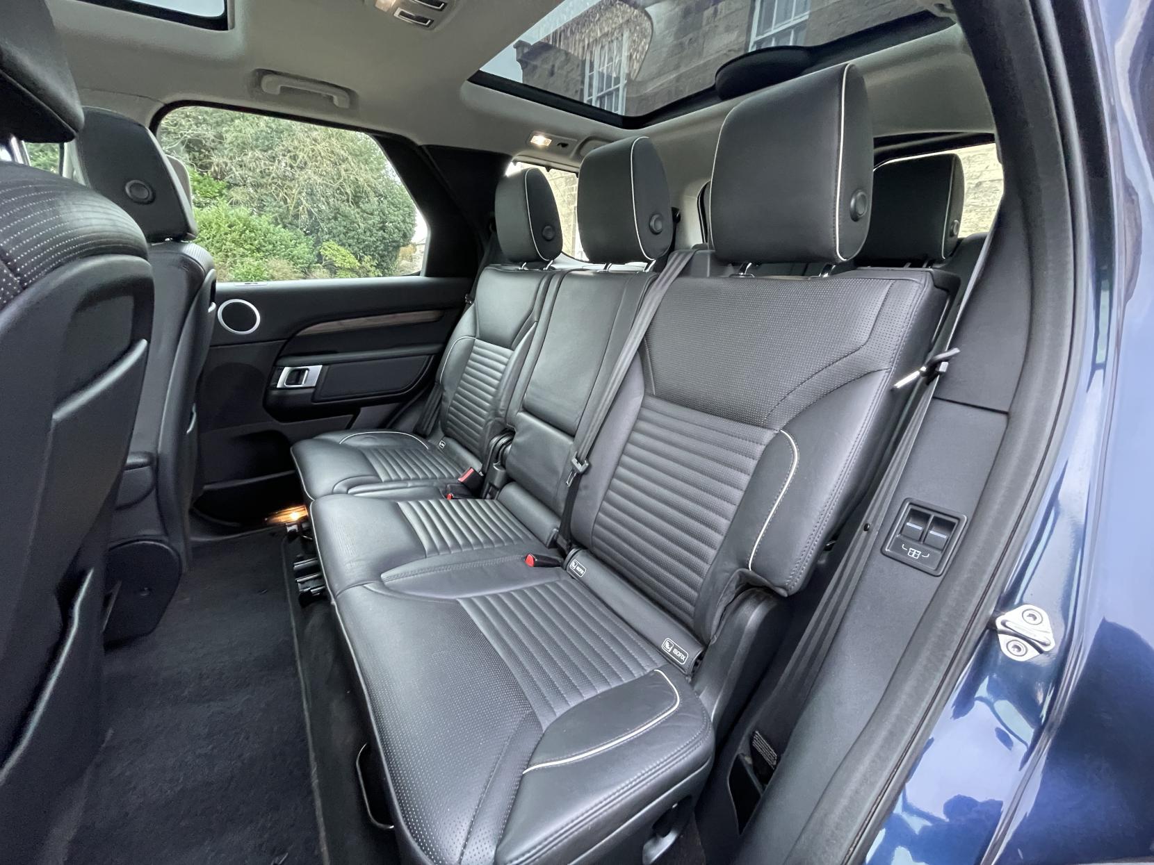 Land Rover Discovery 3.0 TD V6 HSE SUV 5dr Diesel Auto 4WD Euro 6 (s/s) (258 ps)