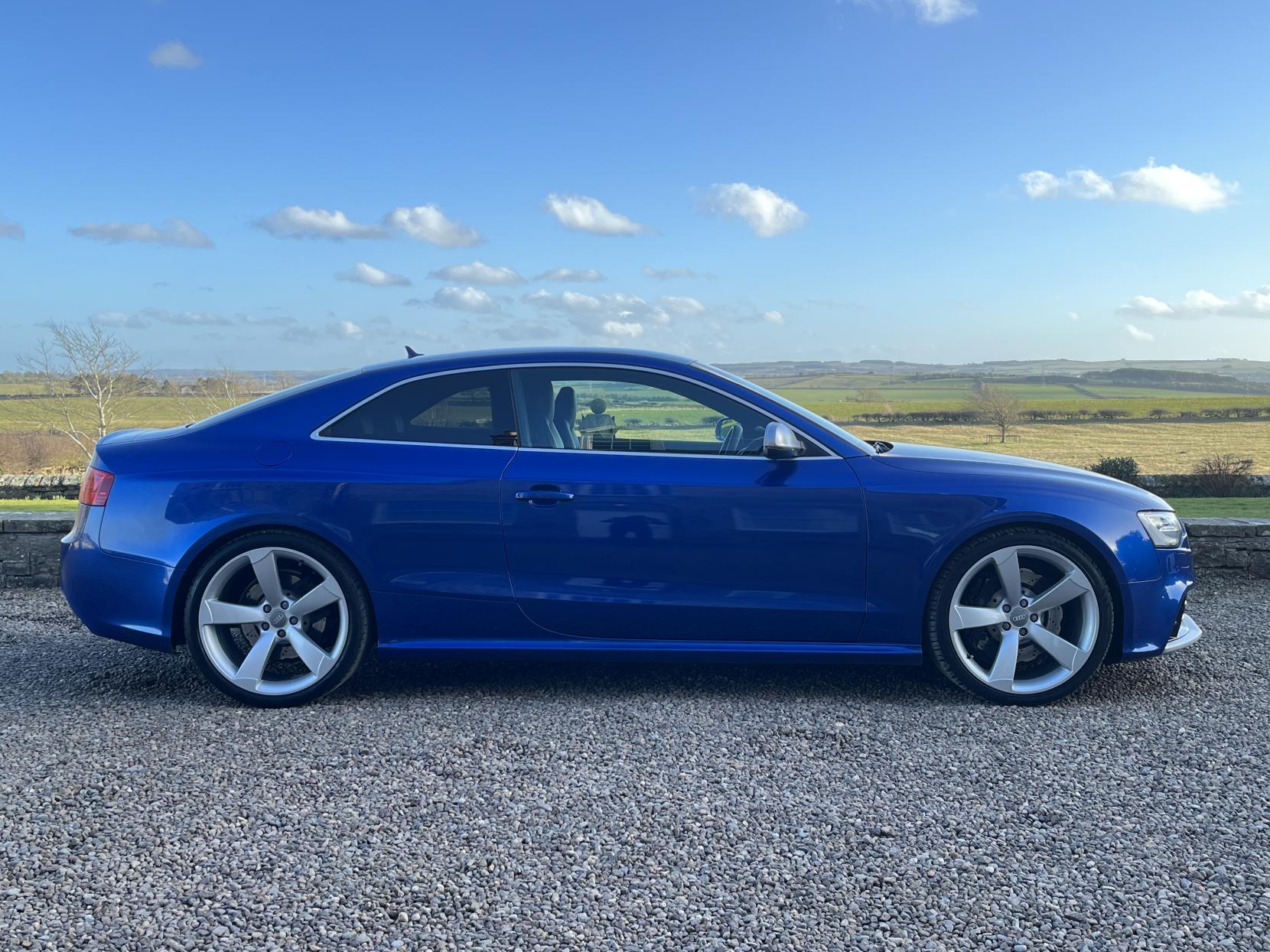 Audi RS5 4.2 FSI V8 Coupe 2dr Petrol S Tronic quattro Euro 5 (450 ps)