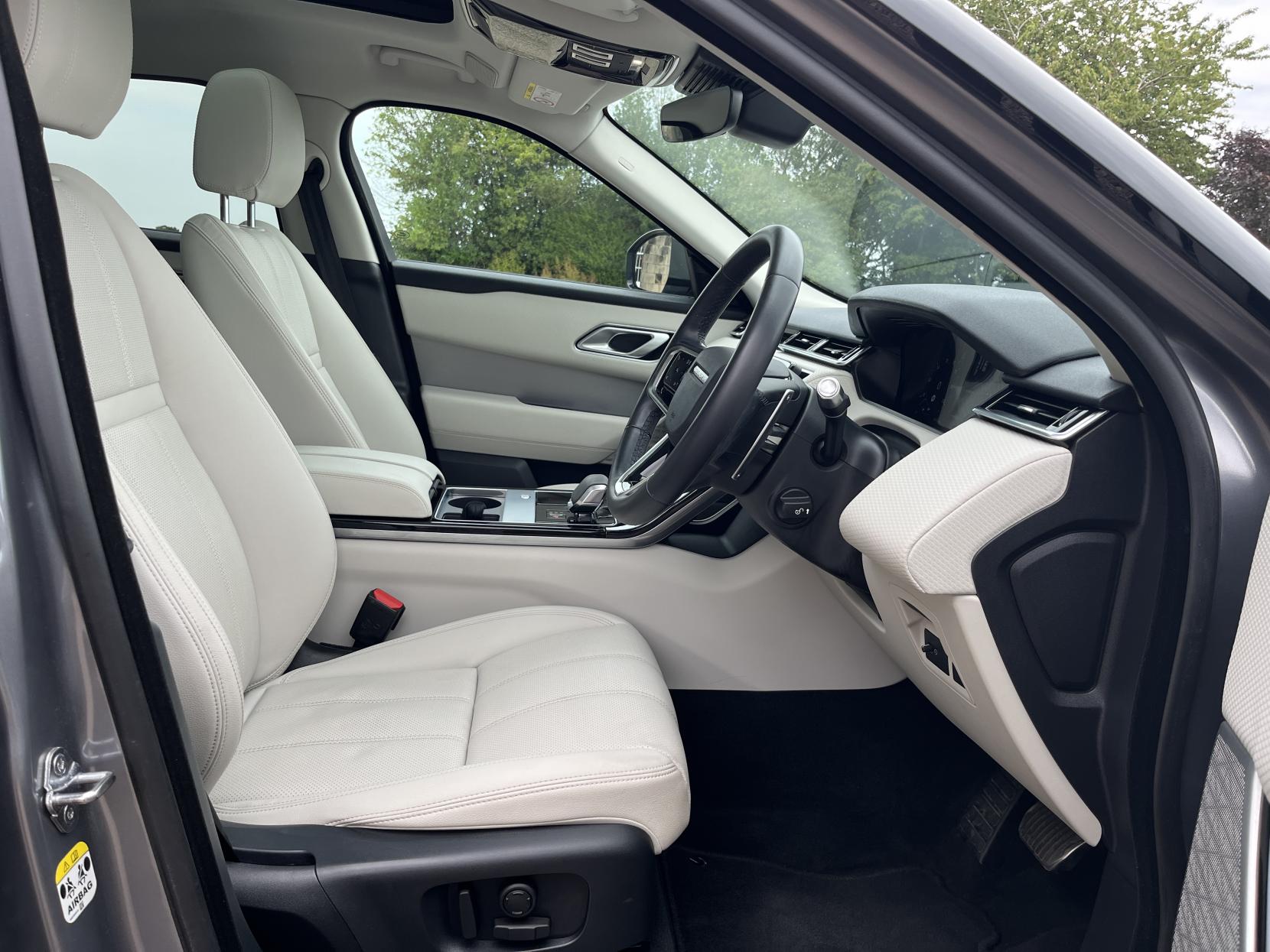 Land Rover Range Rover Velar 2.0 D200 MHEV Edition SUV 5dr Diesel Auto 4WD Euro 6 (s/s) (204 ps)