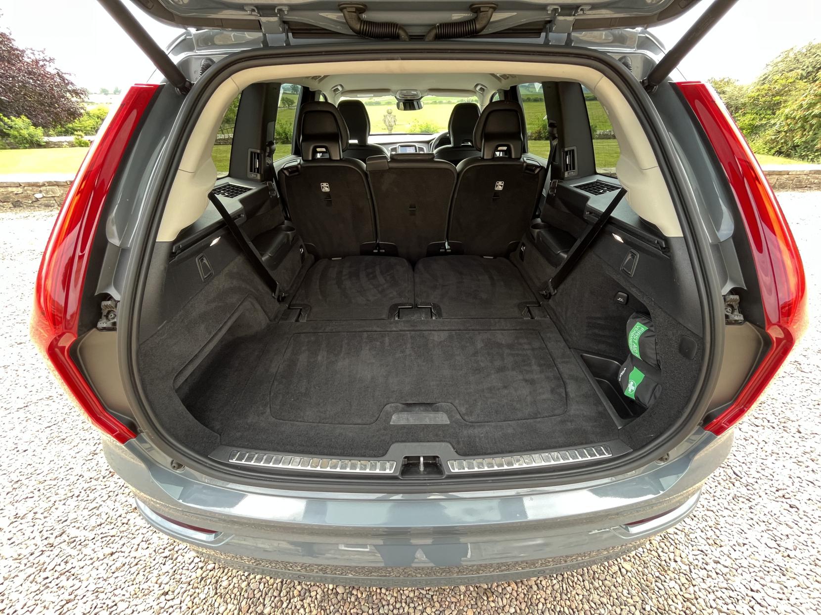 Volvo XC90 2.0 B5 MHEV Core SUV 5dr Petrol Hybrid Auto 4WD Euro 6 (s/s) (250 ps)