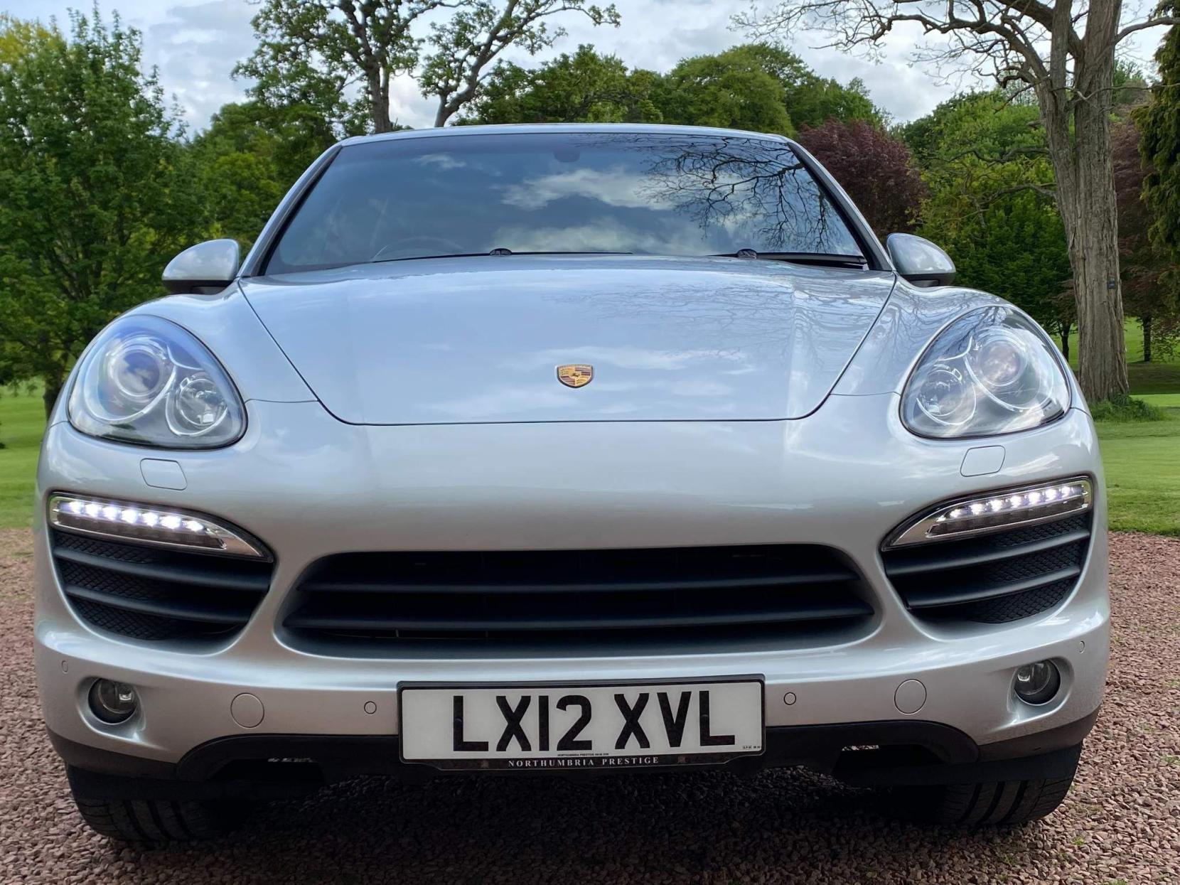 Porsche Cayenne 4.8 S Tiptronic S AWD 5dr