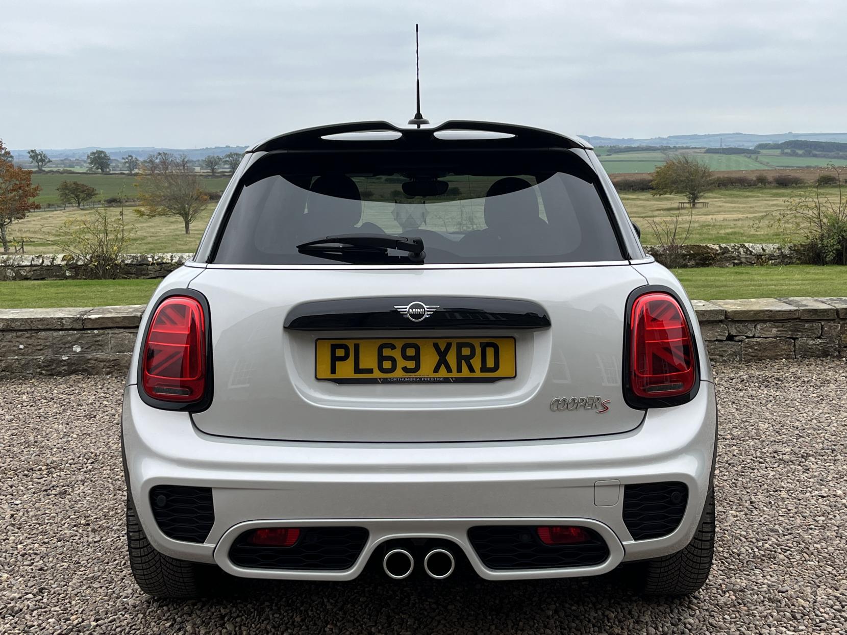 MINI Hatch 2.0 Cooper S Sport Hatchback 5dr Petrol Steptronic Euro 6 (s/s) (192 ps)