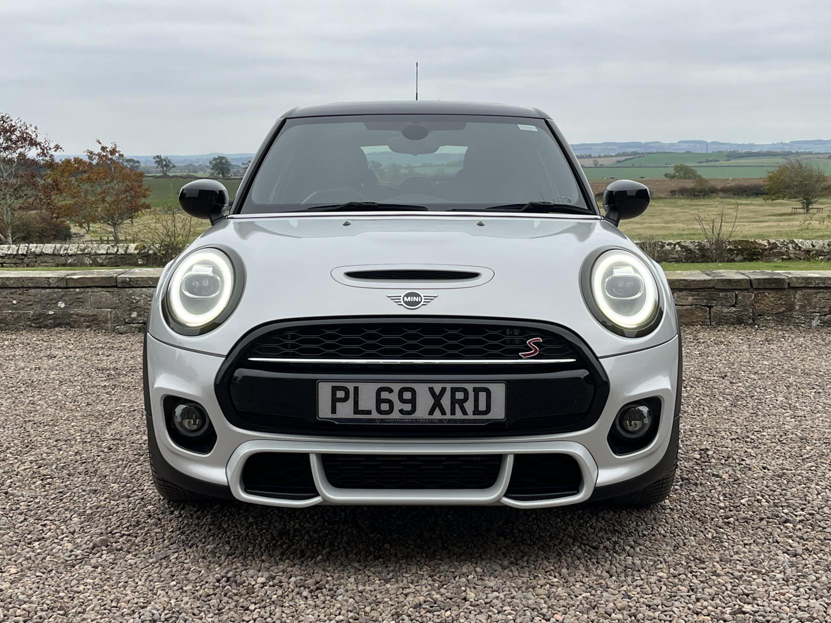 MINI Hatch 2.0 Cooper S Sport Hatchback 5dr Petrol Steptronic Euro 6 (s/s) (192 ps)