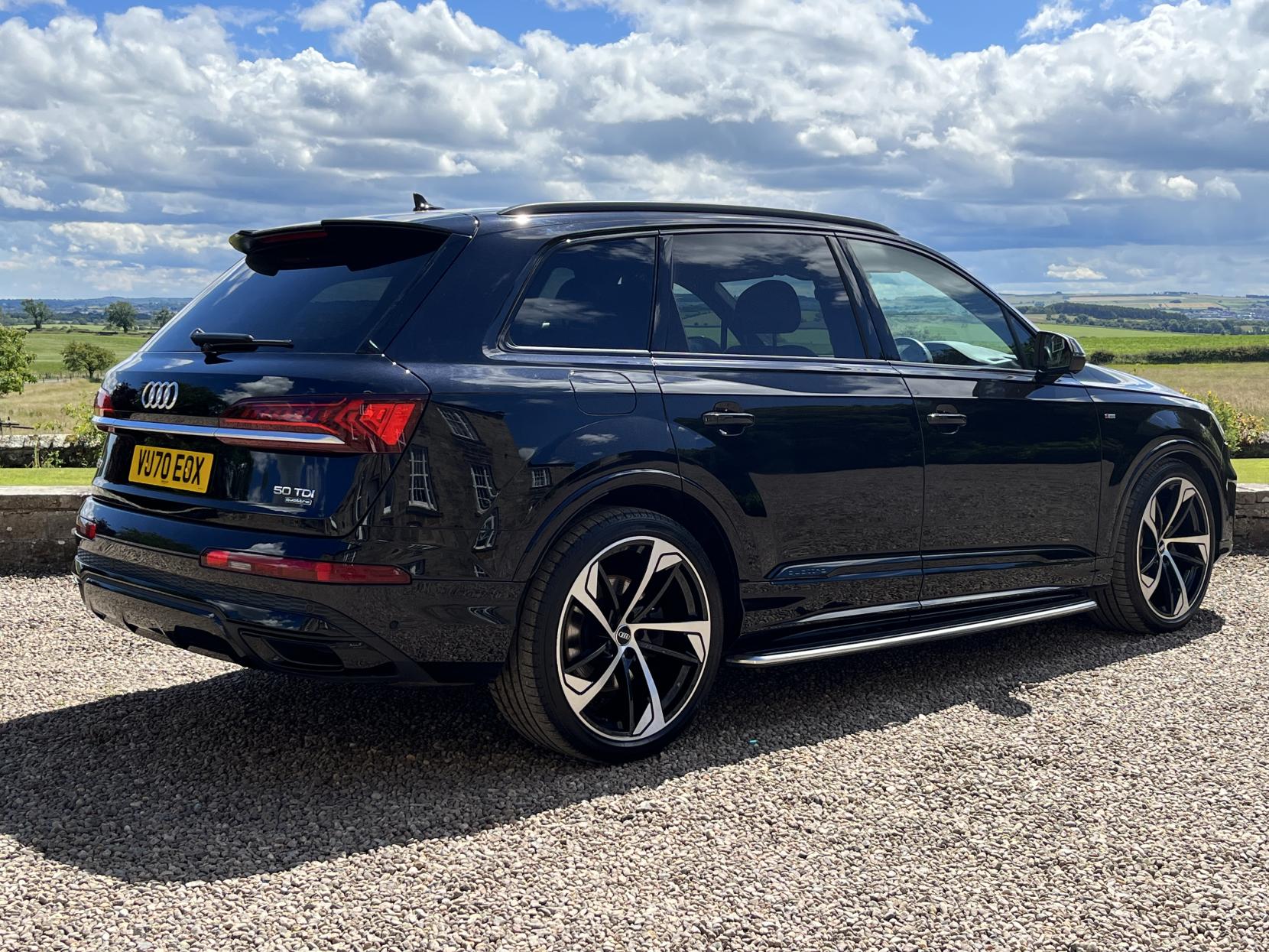 Audi Q7 3.0 TDI V6 50 Black Edition SUV 5dr Diesel Tiptronic quattro Euro 6 (s/s) (286 ps)