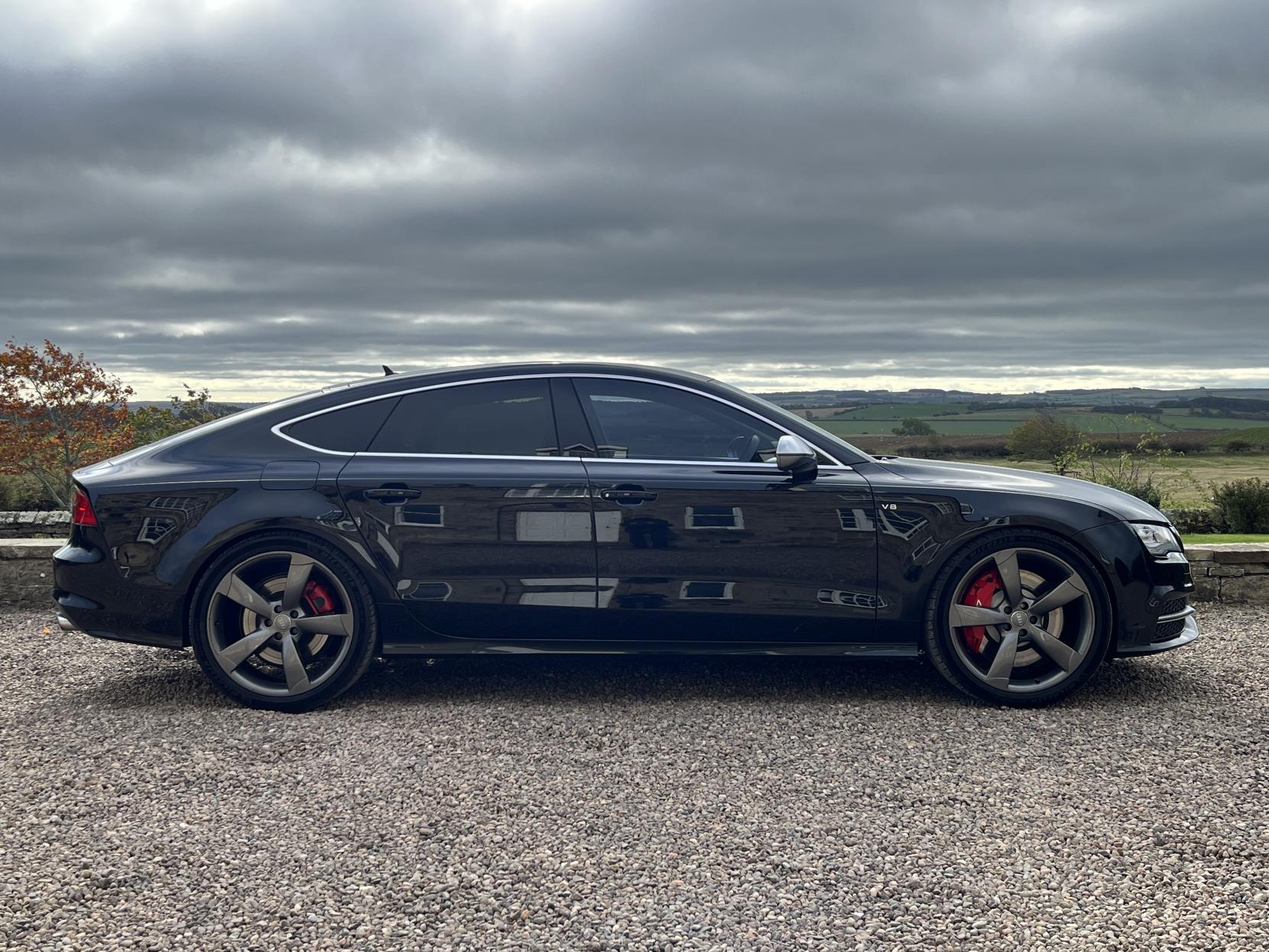 Audi S7 4.0 TFSI V8 Sportback 5dr Petrol S Tronic quattro Euro 5 (s/s) (420 ps)
