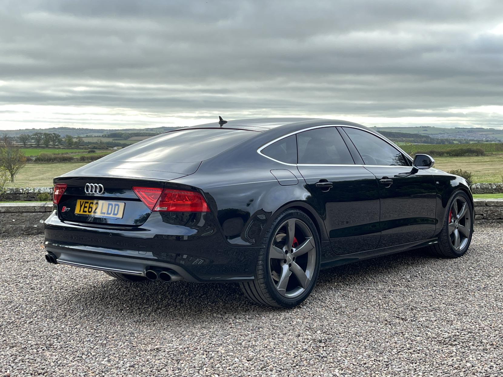 Audi S7 4.0 TFSI V8 Sportback 5dr Petrol S Tronic quattro Euro 5 (s/s) (420 ps)