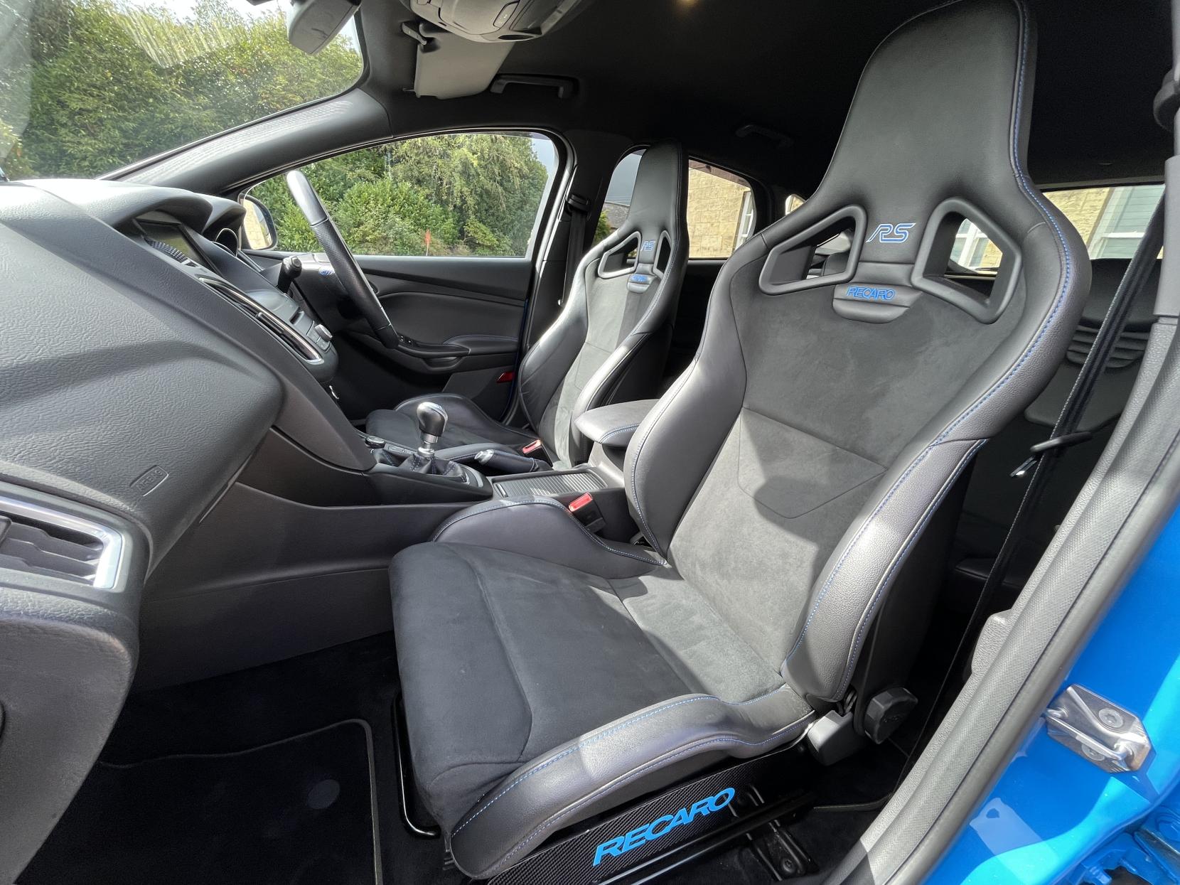 Ford Focus 2.3T EcoBoost RS Hatchback 5dr Petrol Manual AWD Euro 6 (s/s) (350 ps)