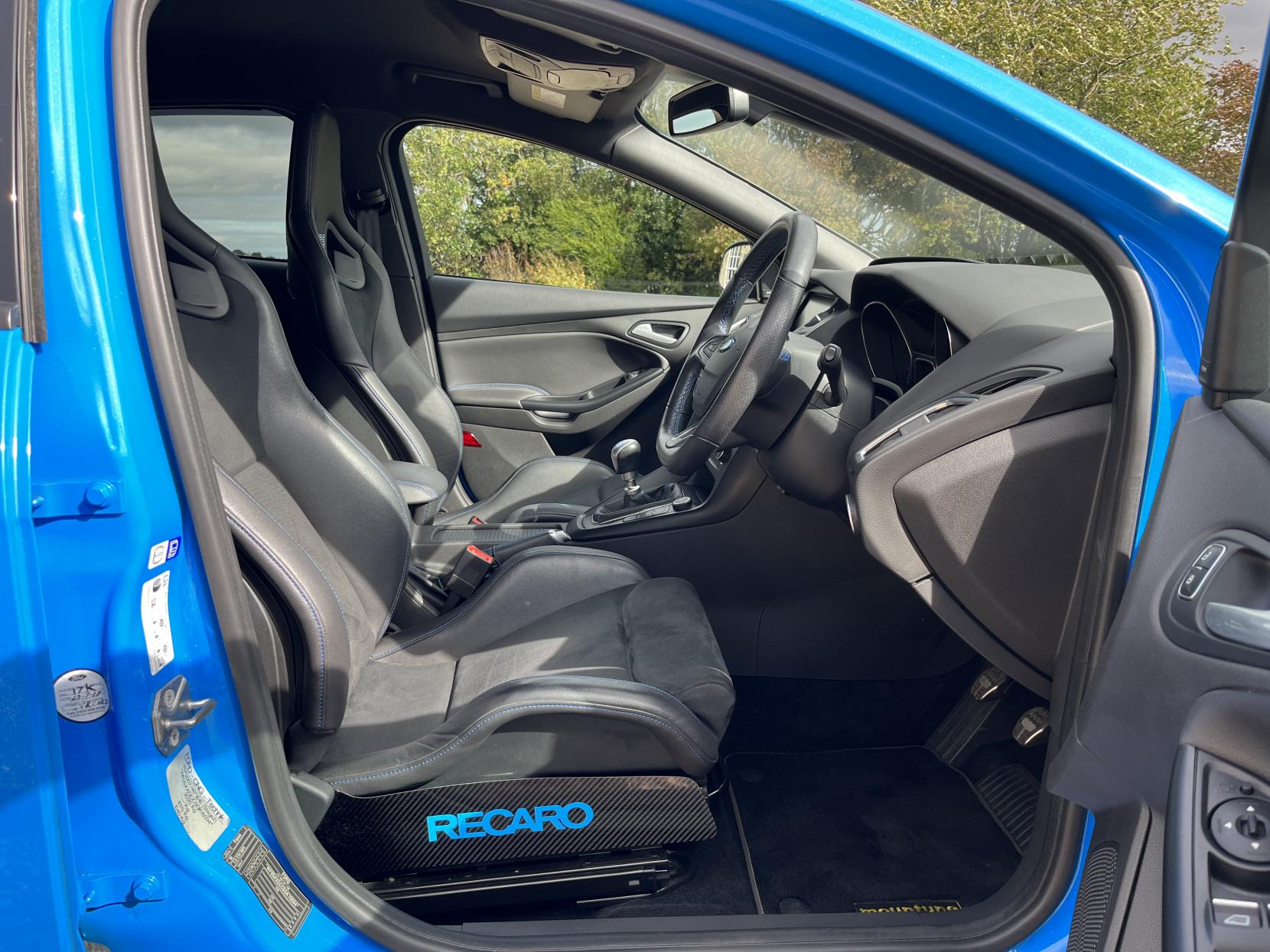 Ford Focus 2.3T EcoBoost RS Hatchback 5dr Petrol Manual AWD Euro 6 (s/s) (350 ps)