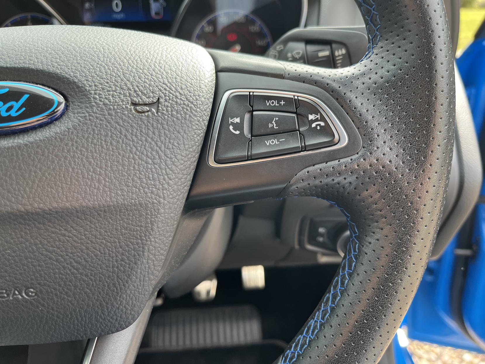 Ford Focus 2.3T EcoBoost RS Hatchback 5dr Petrol Manual AWD Euro 6 (s/s) (350 ps)