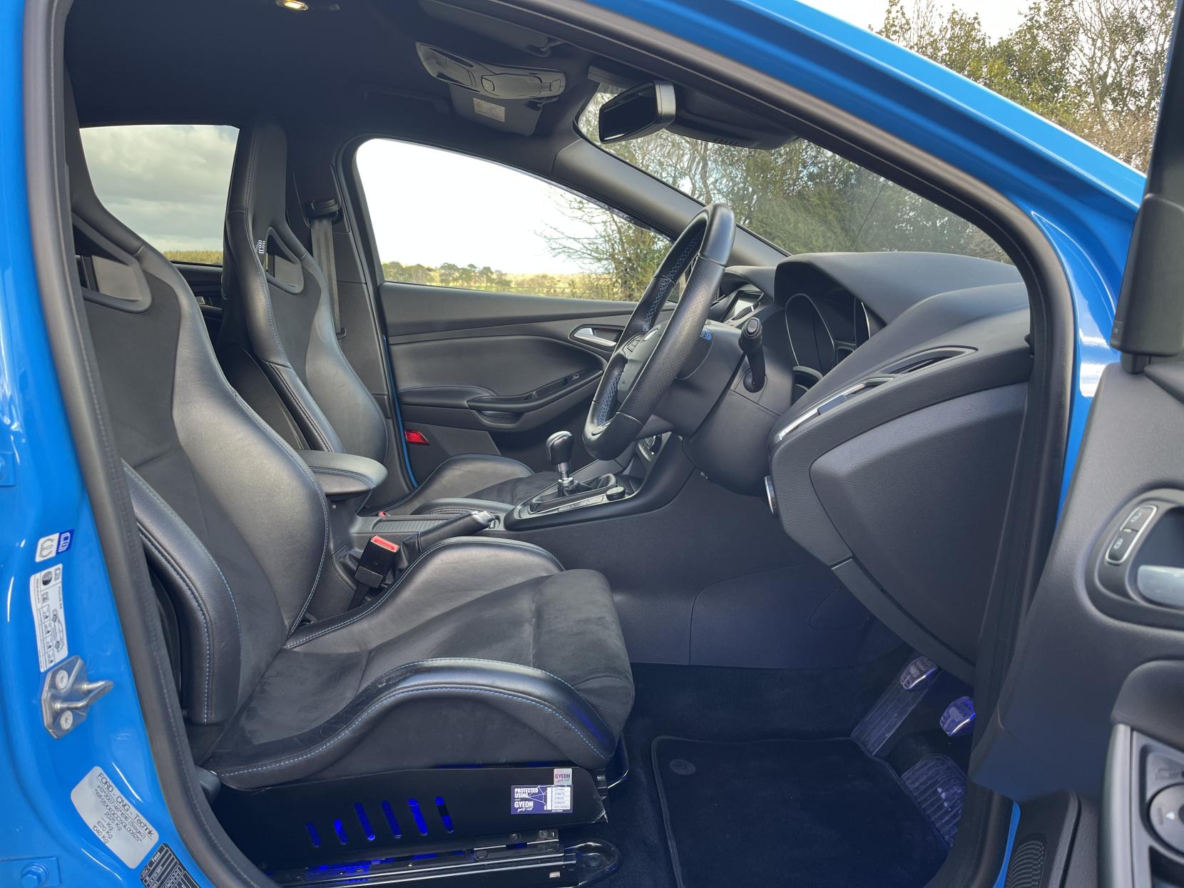 Ford Focus 2.3T EcoBoost RS Hatchback 5dr Petrol Manual AWD Euro 6 (s/s) (350 ps)