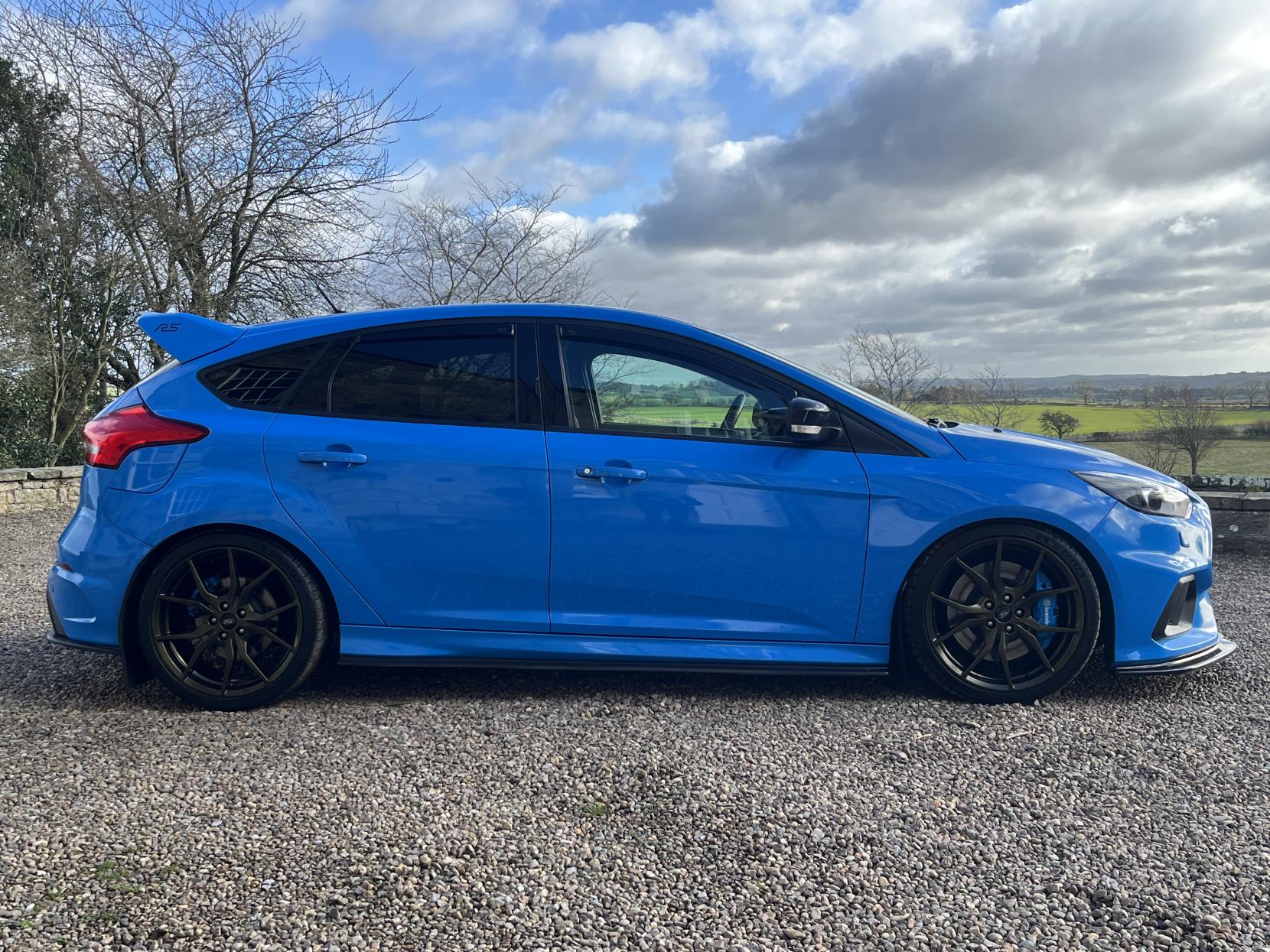 Ford Focus 2.3T EcoBoost RS Hatchback 5dr Petrol Manual AWD Euro 6 (s/s) (350 ps)
