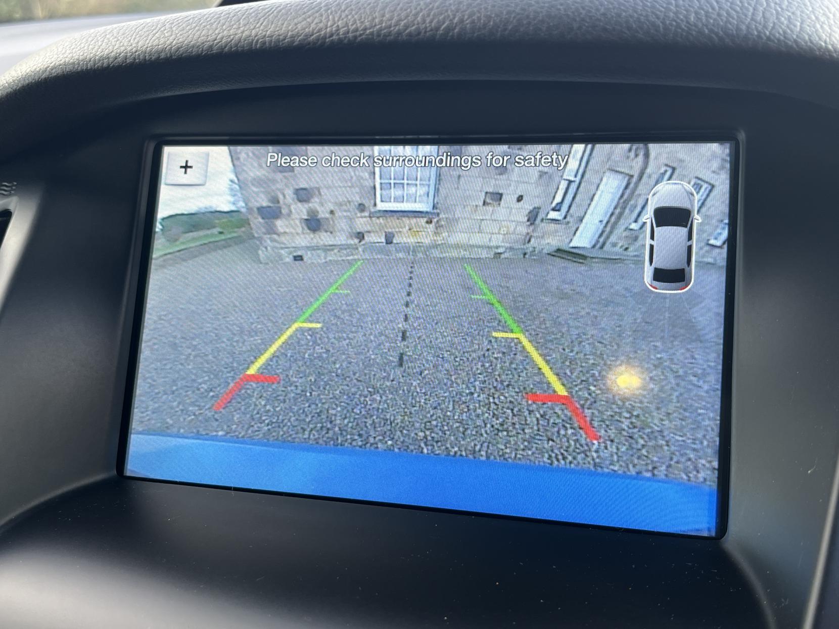 Ford Focus 2.3T EcoBoost RS Hatchback 5dr Petrol Manual AWD Euro 6 (s/s) (350 ps)