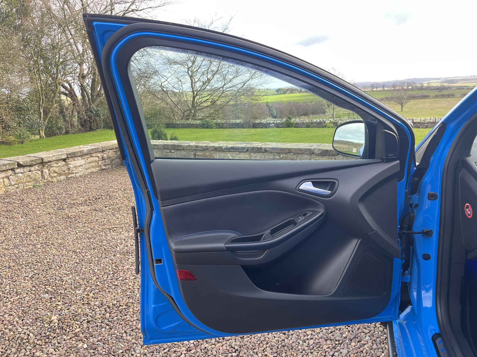 Ford Focus 2.3T EcoBoost RS Hatchback 5dr Petrol Manual AWD Euro 6 (s/s) (350 ps)