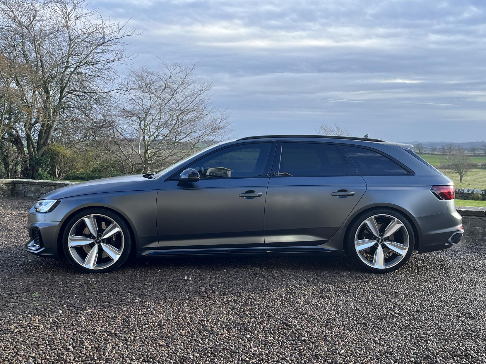 Audi RS4 Avant 2.9 TFSI V6 Sport Edition Estate 5dr Petrol Tiptronic quattro Euro 6 (s/s) (450 ps)