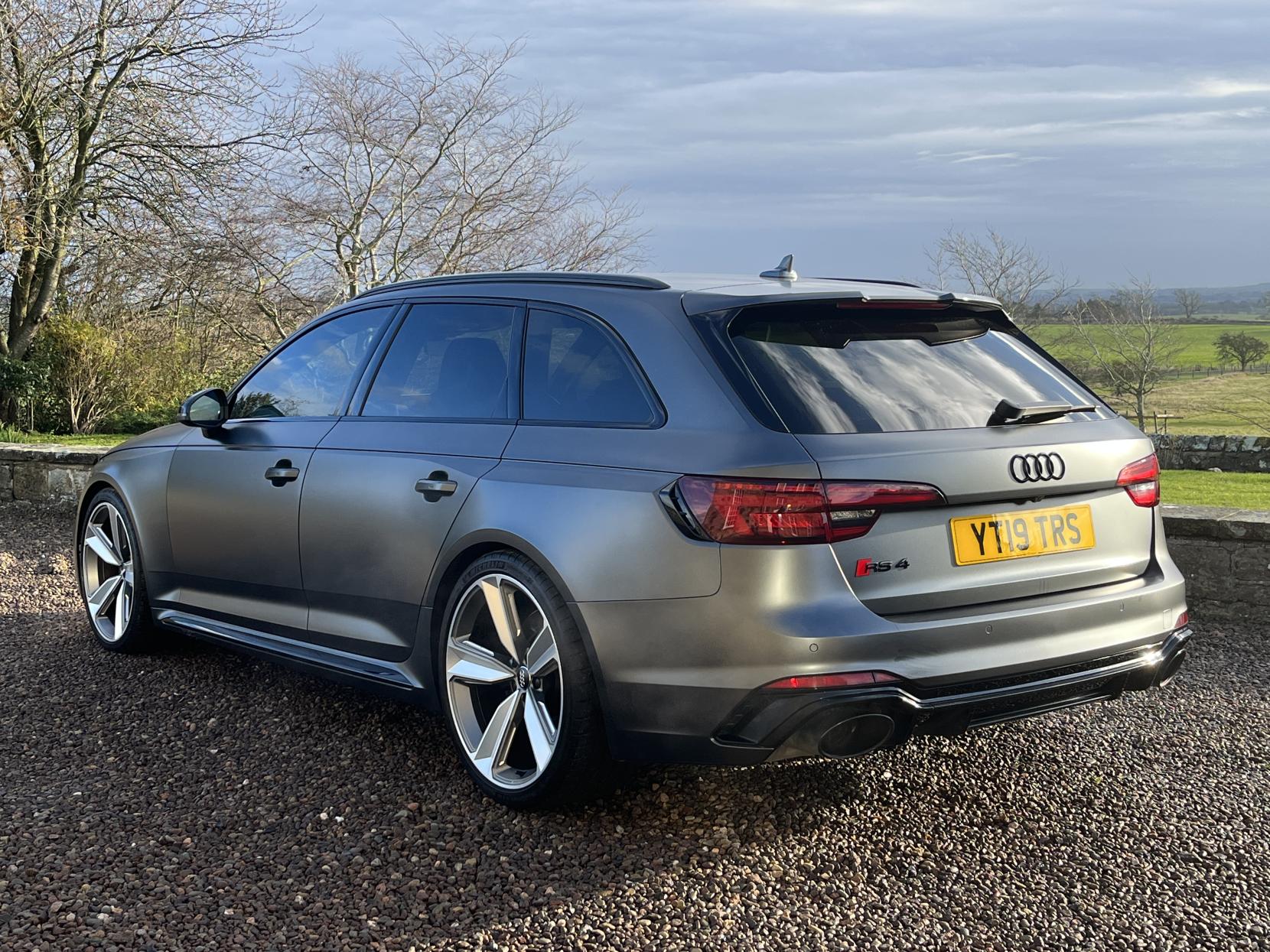 Audi RS4 Avant 2.9 TFSI V6 Sport Edition Estate 5dr Petrol Tiptronic quattro Euro 6 (s/s) (450 ps)
