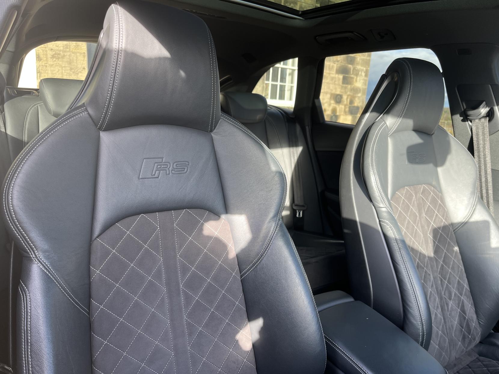 Audi RS4 Avant 2.9 TFSI V6 Sport Edition Estate 5dr Petrol Tiptronic quattro Euro 6 (s/s) (450 ps)