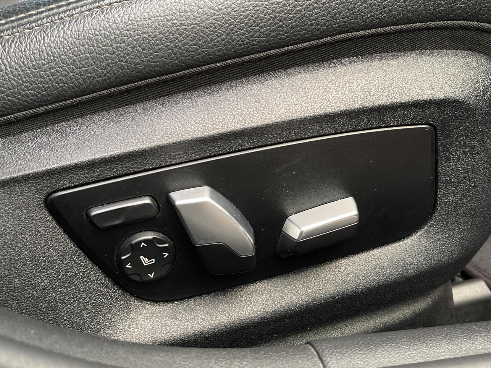 BMW 5 Series 3.0 540i GPF M Sport Touring 5dr Petrol Auto xDrive Euro 6 (s/s) (340 ps)