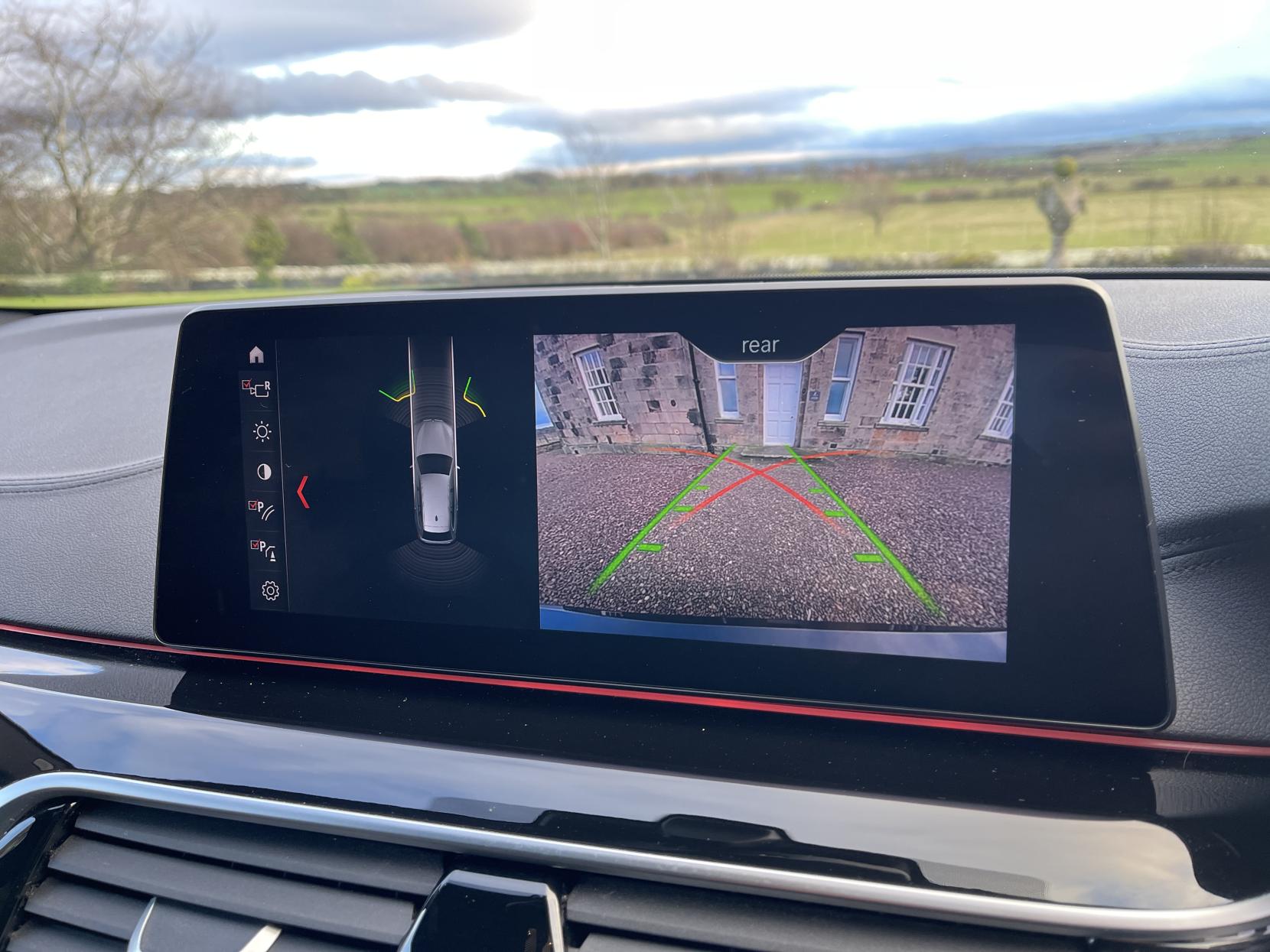 BMW 5 Series 3.0 540i GPF M Sport Touring 5dr Petrol Auto xDrive Euro 6 (s/s) (340 ps)