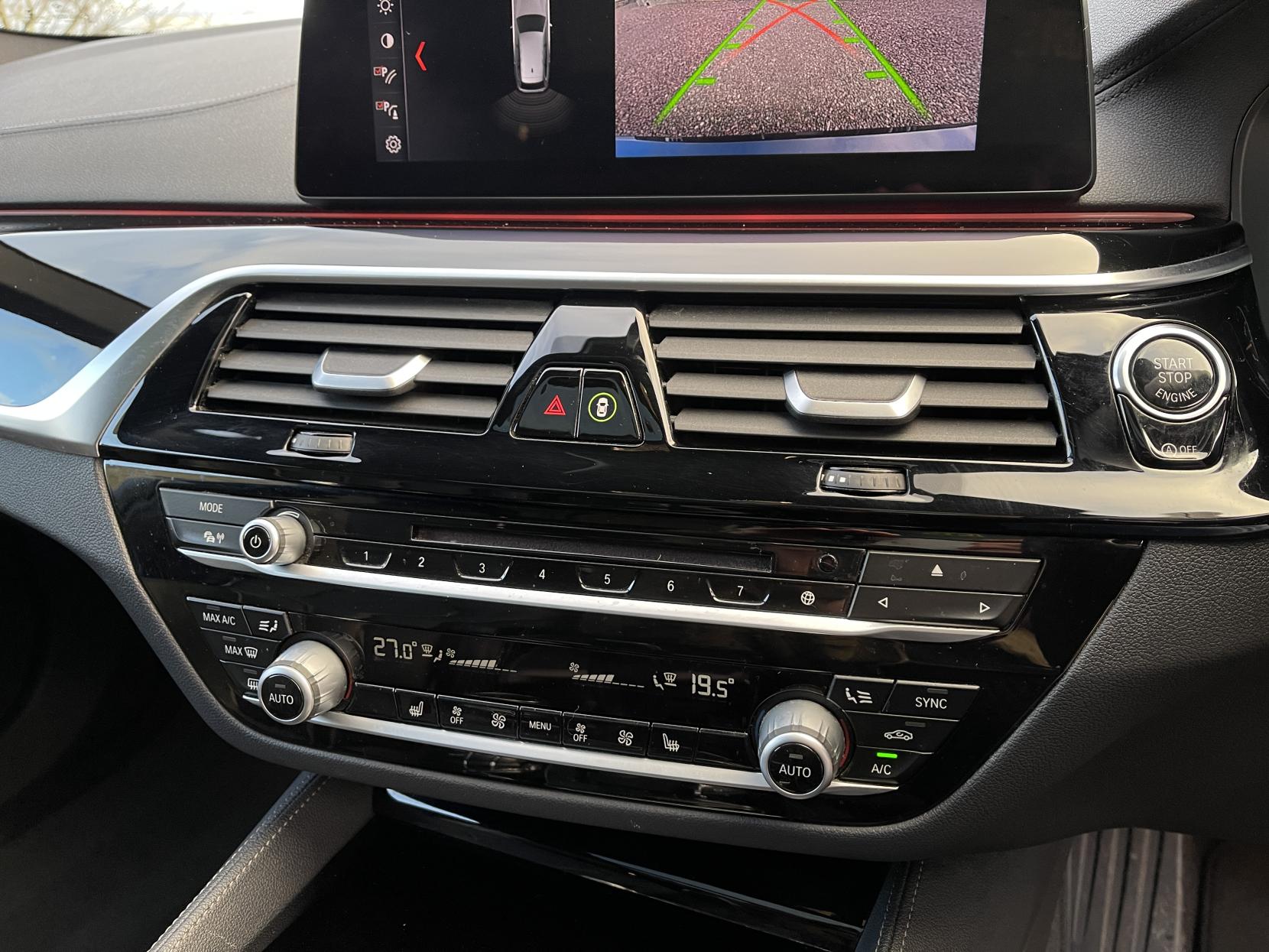 BMW 5 Series 3.0 540i GPF M Sport Touring 5dr Petrol Auto xDrive Euro 6 (s/s) (340 ps)