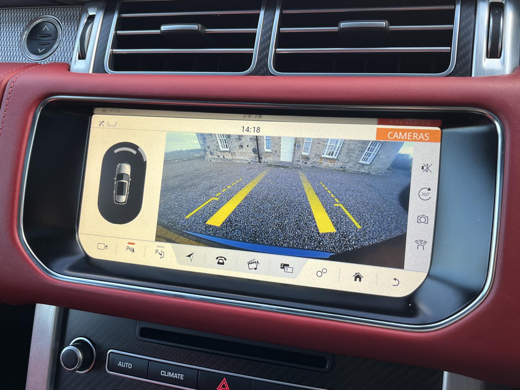 Land Rover Range Rover 5.0 V8 SV Autobiography Dynamic SUV 5dr Petrol Auto 4WD Euro 6 (s/s) (550 ps)