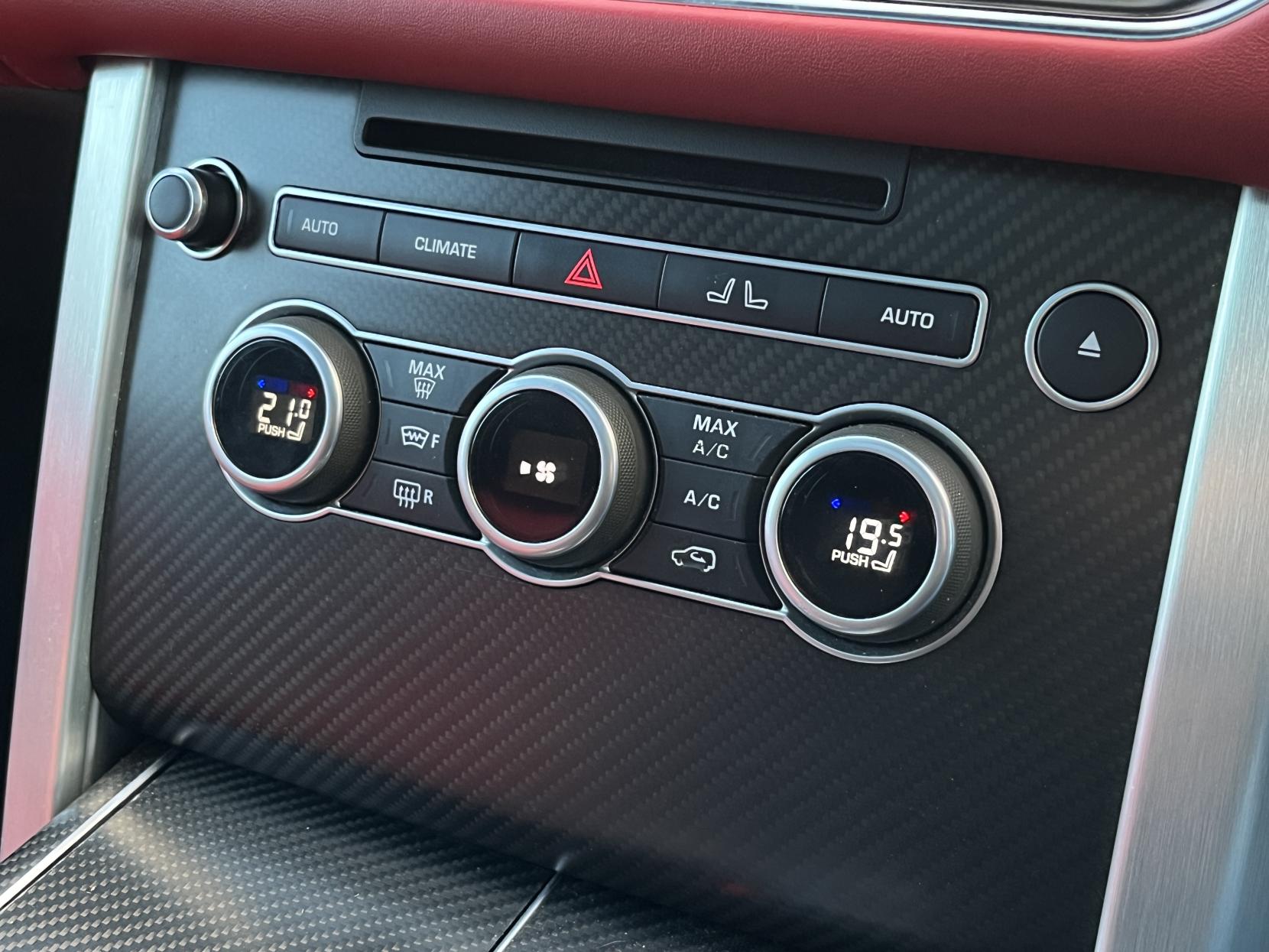 Land Rover Range Rover 5.0 V8 SV Autobiography Dynamic SUV 5dr Petrol Auto 4WD Euro 6 (s/s) (550 ps)