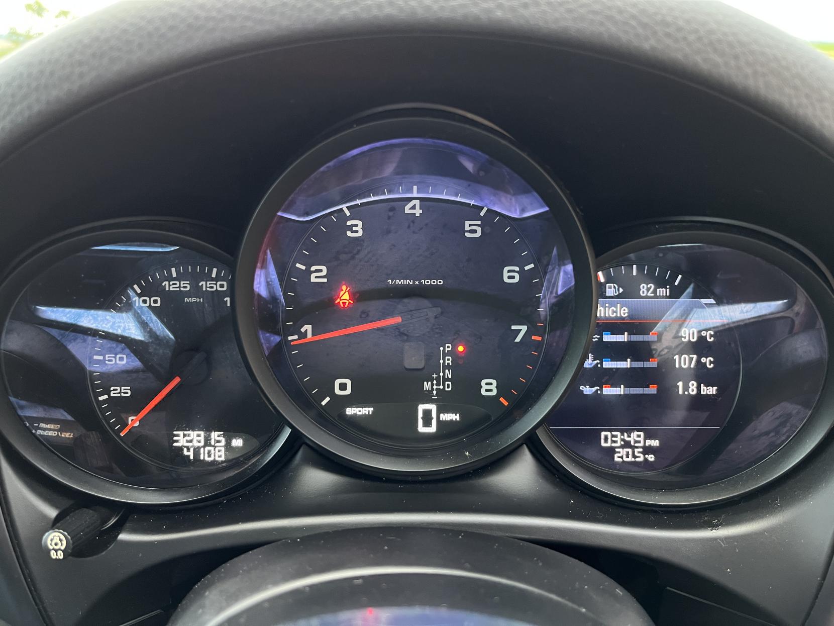 Porsche Macan 2.0T SUV 5dr Petrol PDK 4WD Euro 6 (s/s) (252 ps)