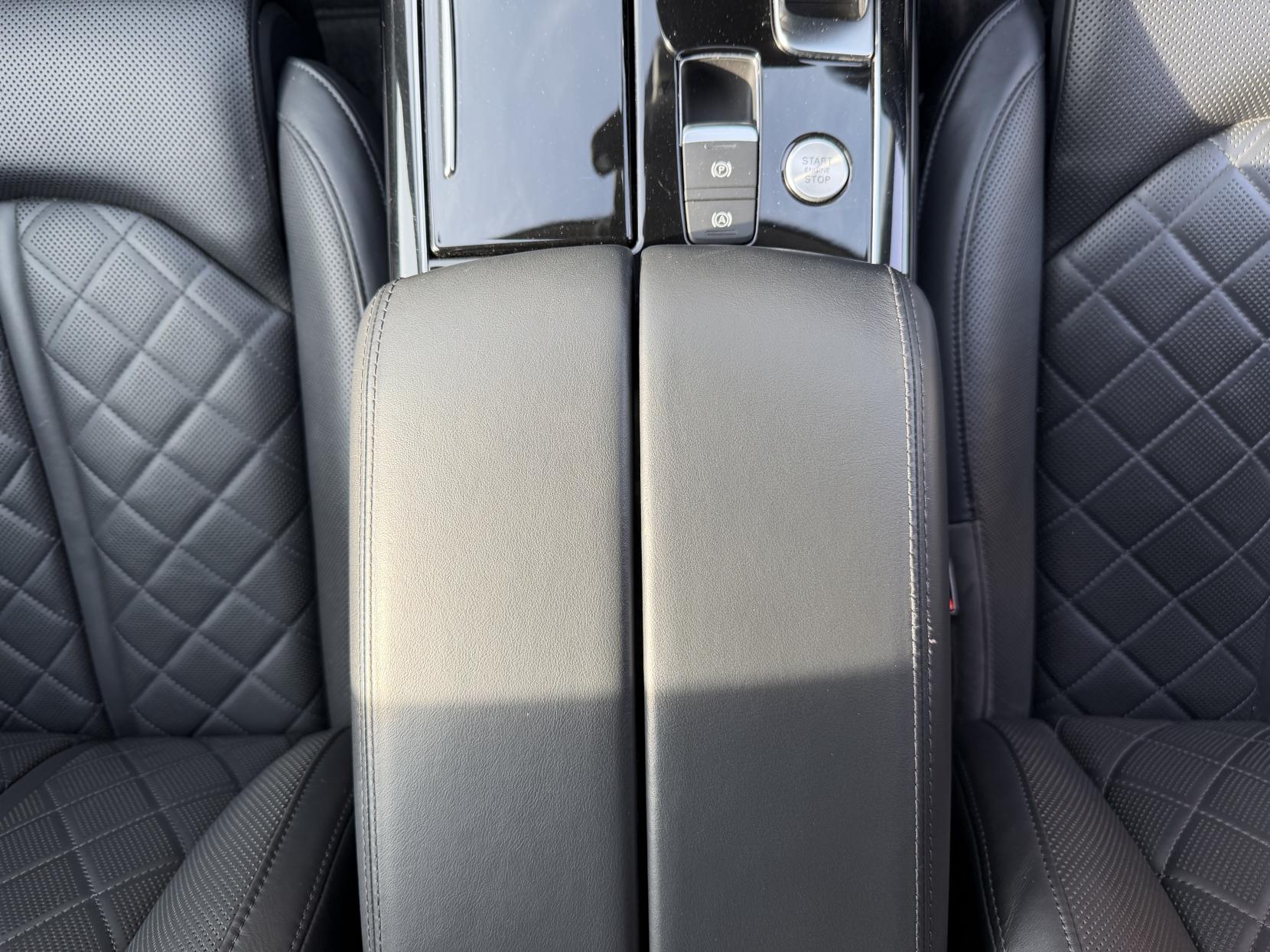 Audi A8 3.0 TDI V6 Black Edition Saloon 4dr Diesel Tiptronic quattro Euro 6 (s/s) (262 ps)