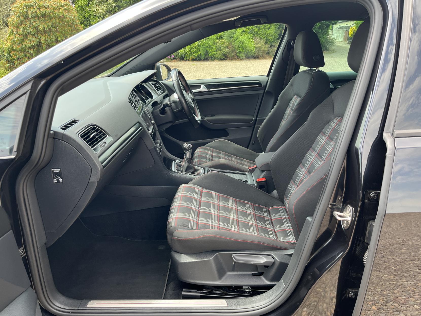 Volkswagen Golf 2.0 TSI BlueMotion Tech GTI Hatchback 5dr Petrol Manual Euro 6 (s/s) (220 ps)