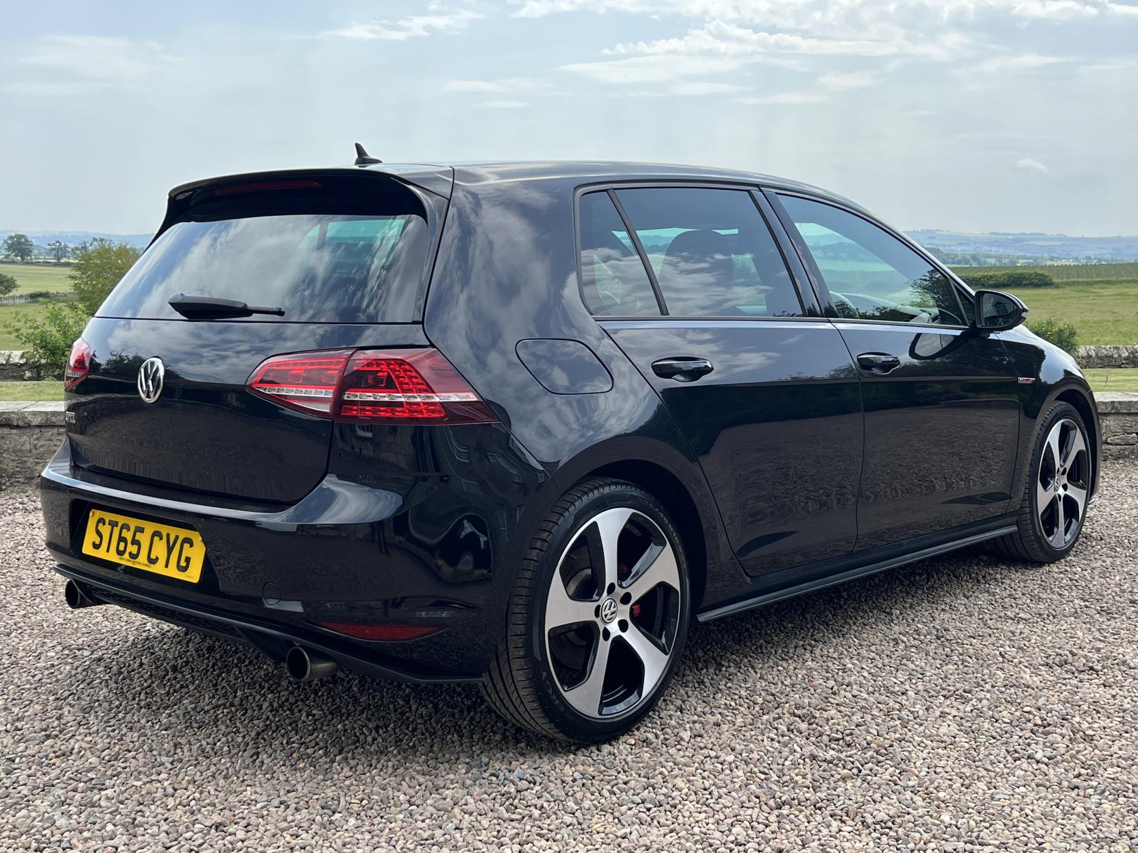 Volkswagen Golf 2.0 TSI BlueMotion Tech GTI Hatchback 5dr Petrol Manual Euro 6 (s/s) (220 ps)