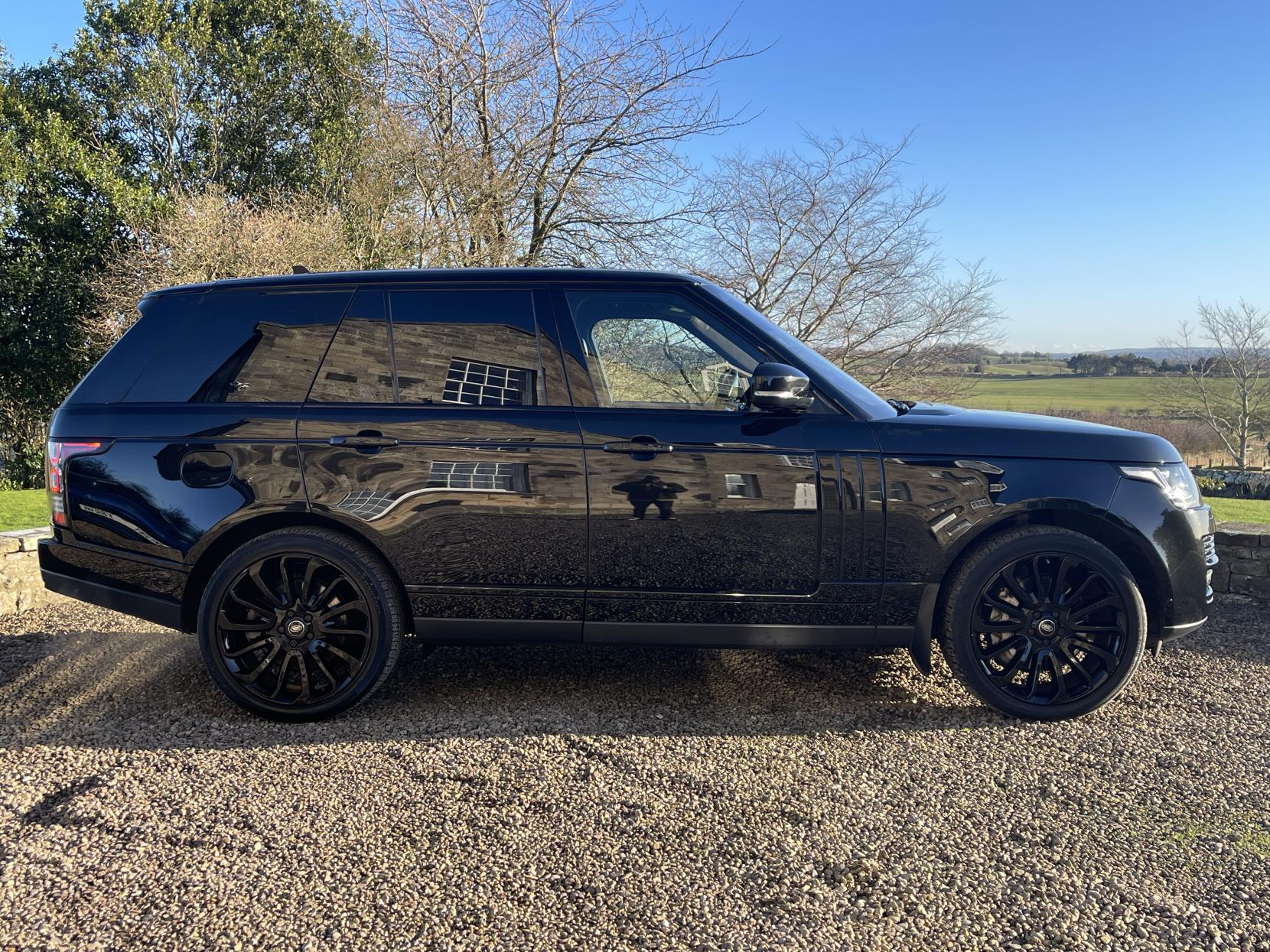 Land Rover Range Rover 5.0 V8 Autobiography SUV 5dr Petrol Auto 4WD Euro 6 (s/s) (510 ps)