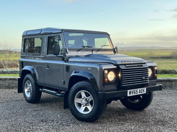 Land Rover Defender 90 2.2 TDCi Landmark Station Wagon Double Cab 3dr Diesel Manual 4WD SWB Euro 5 (122 ps)