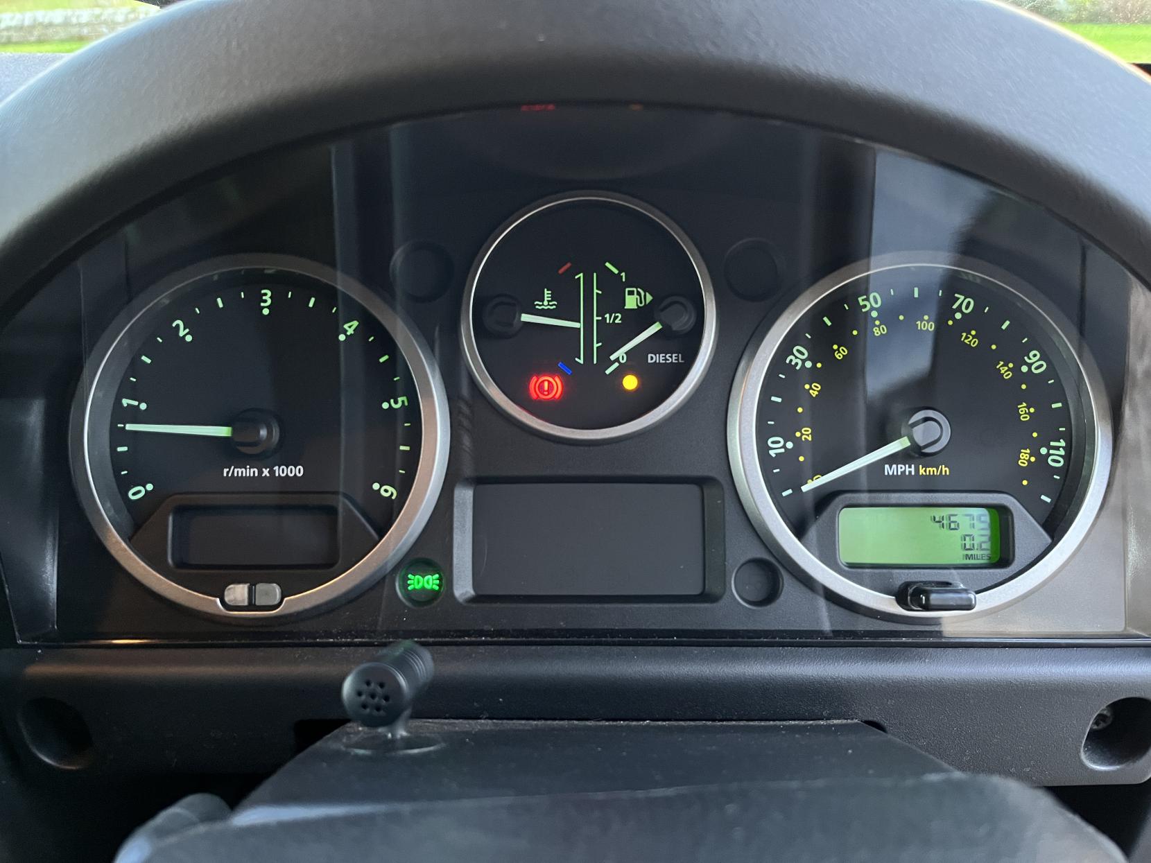 Land Rover Defender 90 2.2 TDCi Landmark Station Wagon Double Cab 3dr Diesel Manual 4WD SWB Euro 5 (122 ps)