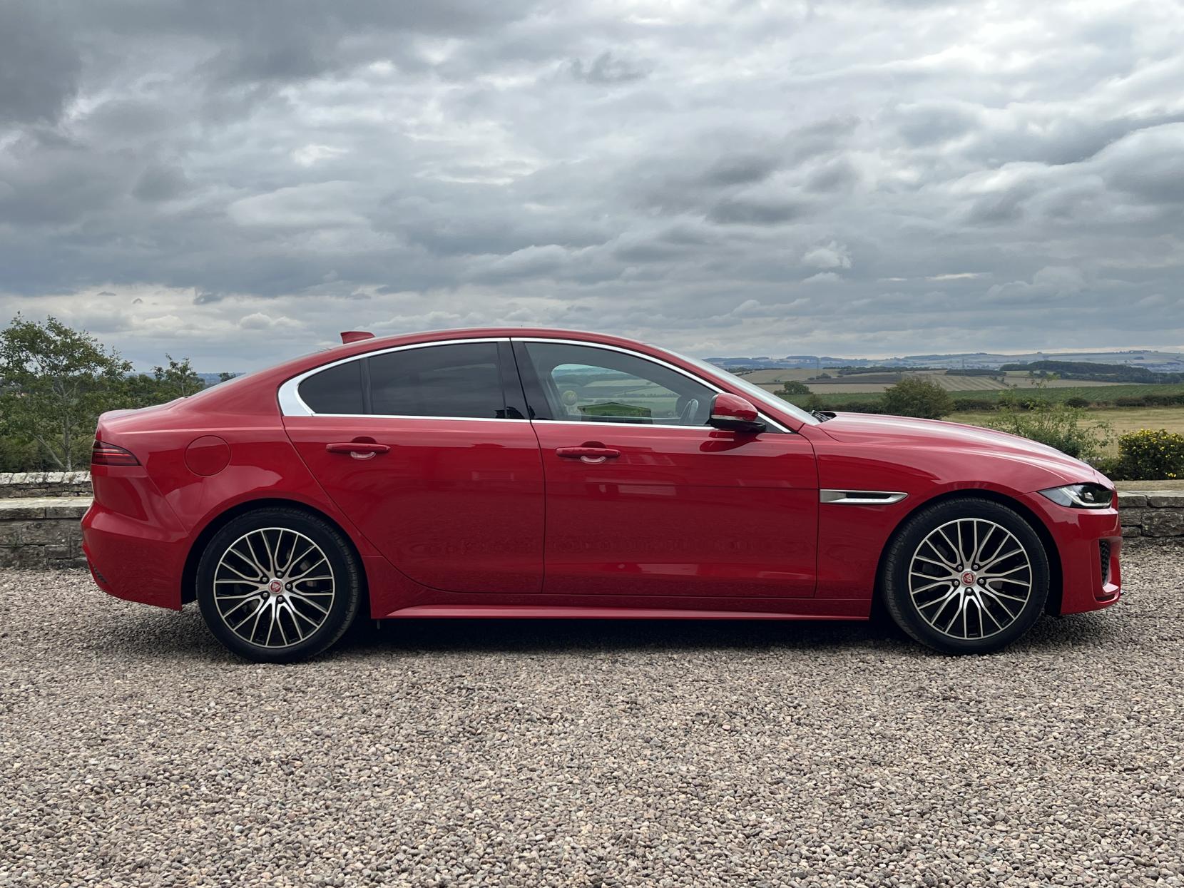 Jaguar XE 2.0 P250i R-Dynamic S Saloon 4dr Petrol Auto Euro 6 (s/s) (250 ps)
