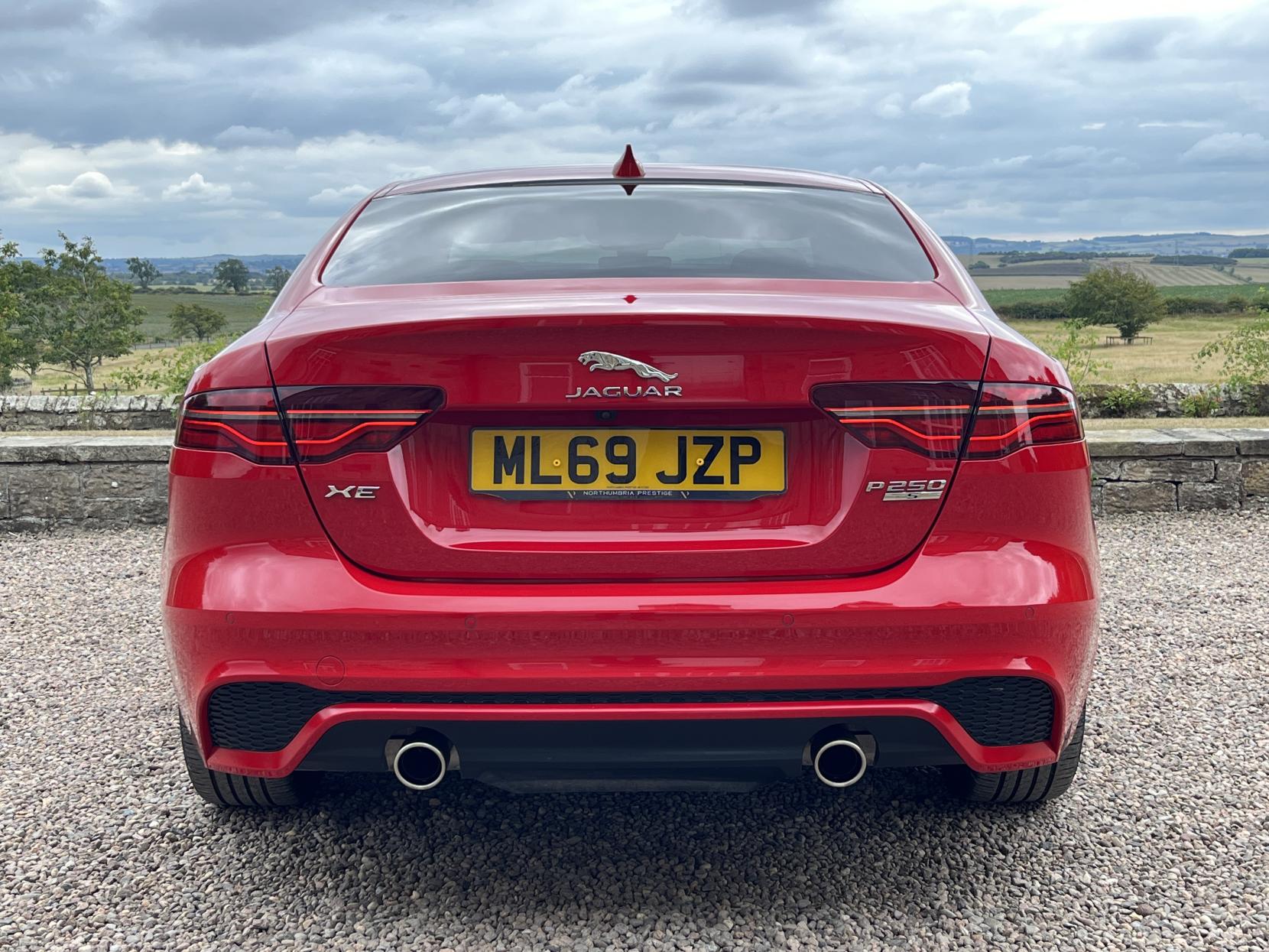 Jaguar XE 2.0 P250i R-Dynamic S Saloon 4dr Petrol Auto Euro 6 (s/s) (250 ps)