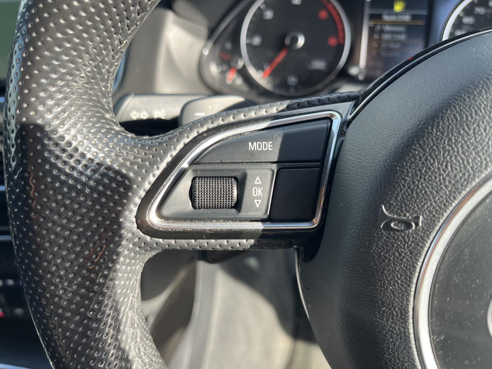 Audi Q5 2.0 TDI S line Plus SUV 5dr Diesel S Tronic quattro Euro 5 (s/s) (177 ps)