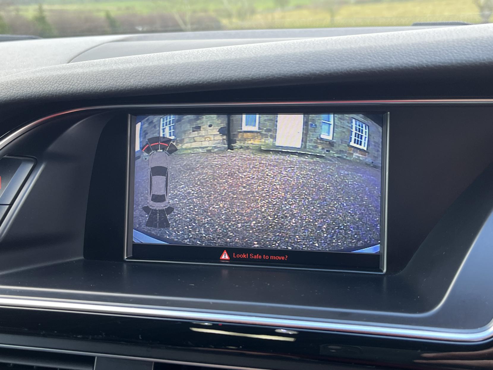 Audi RS4 Avant 4.2 FSI V8 Estate 5dr Petrol S Tronic quattro Euro 5 (450 ps)