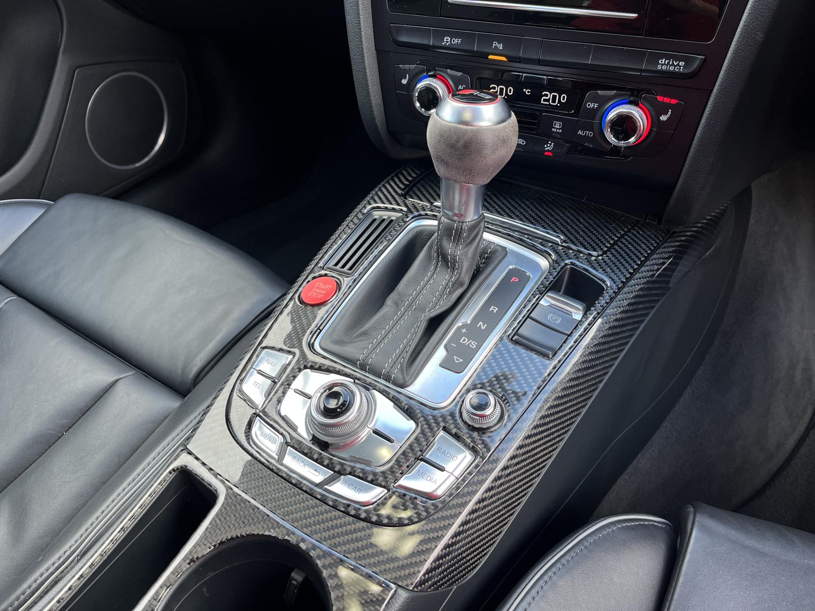 Audi RS4 Avant 4.2 FSI V8 Estate 5dr Petrol S Tronic quattro Euro 5 (450 ps)